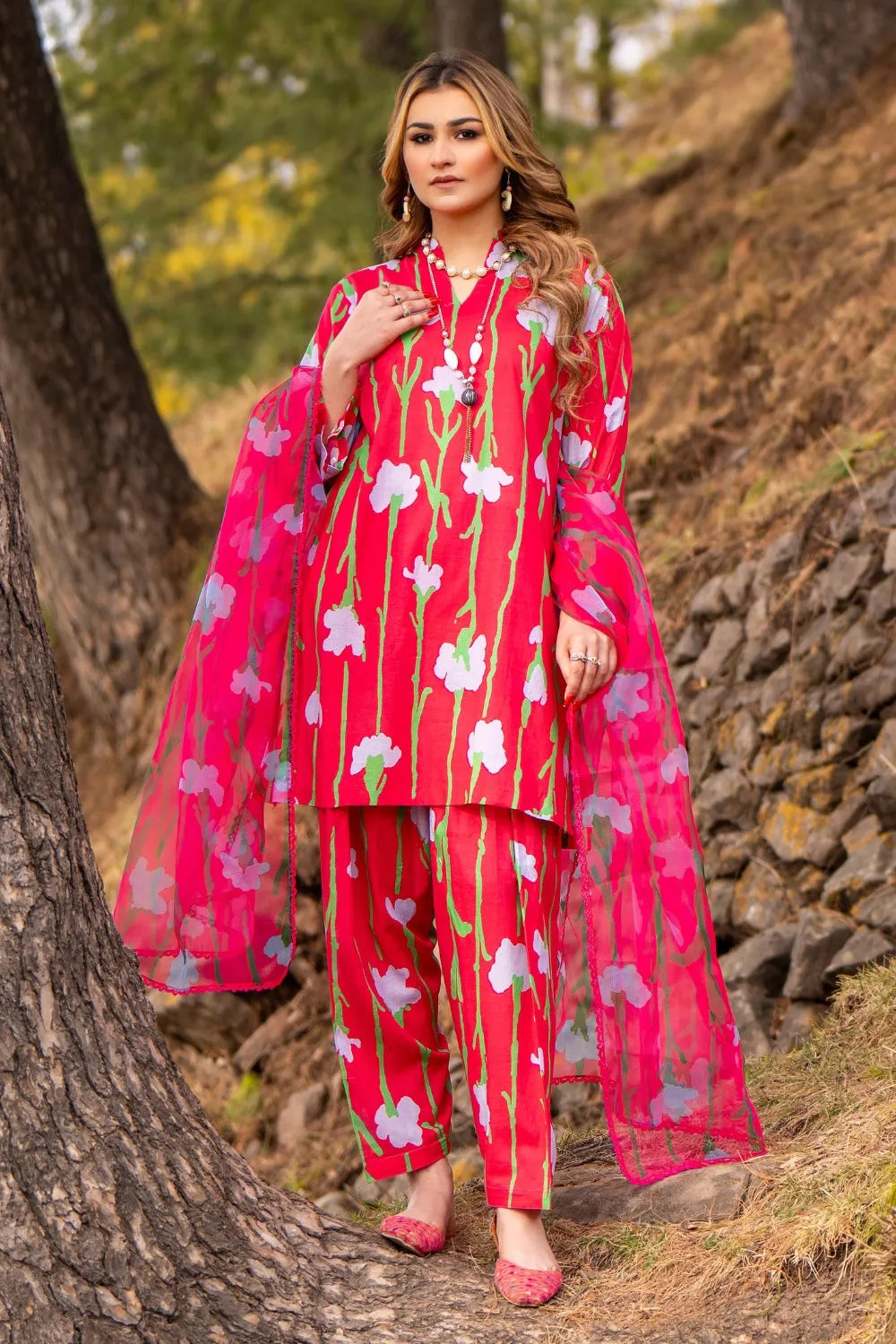 3 PC STITCHED | PRINTED LAWN SUIT
