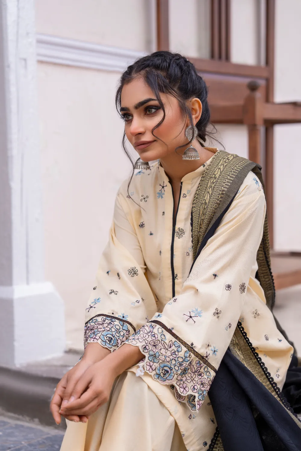3PC Stitched | Emboridered Lawn Suit