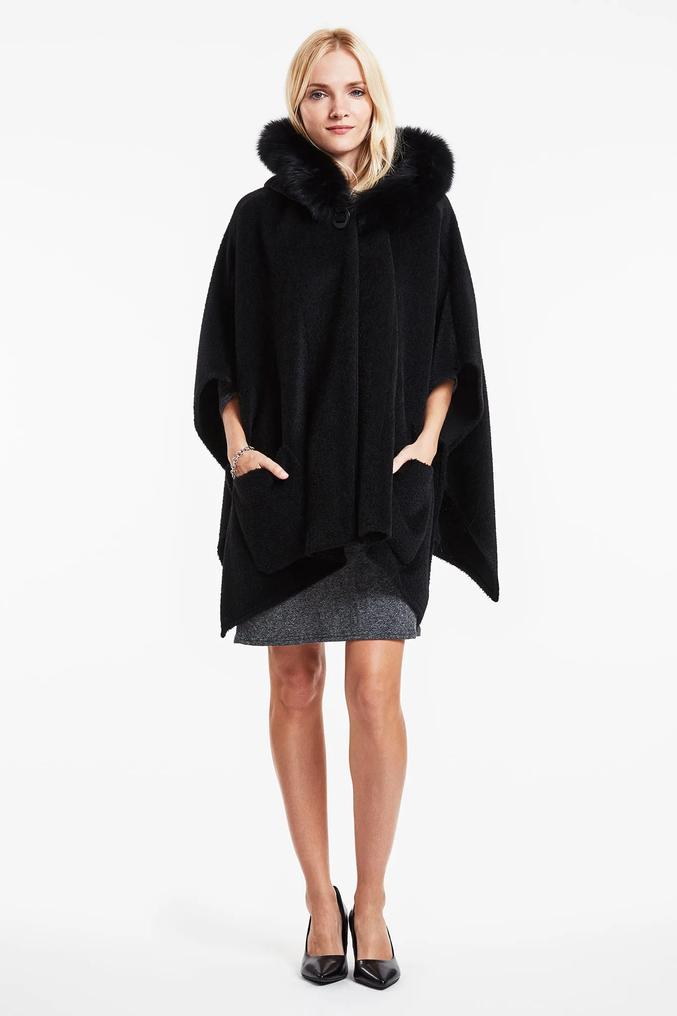 #756 Alpaca Pocket Cape  Last one $500