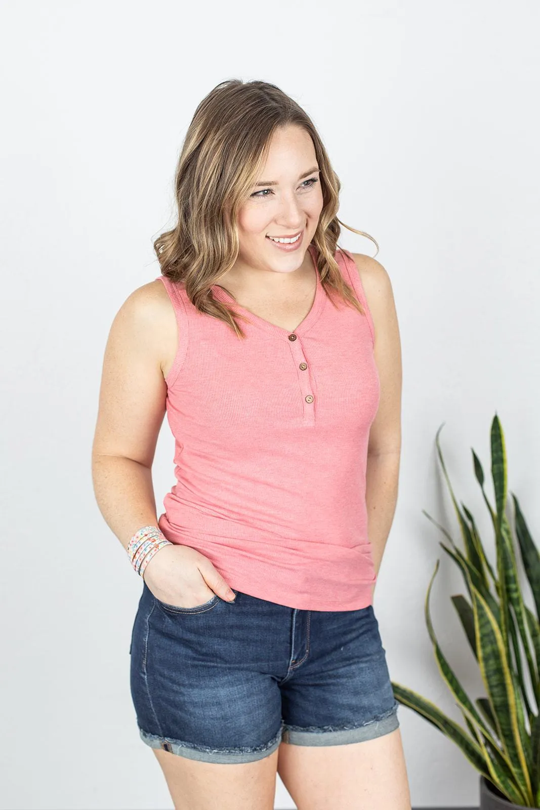Addison Henley Tank - Heathered Pink
