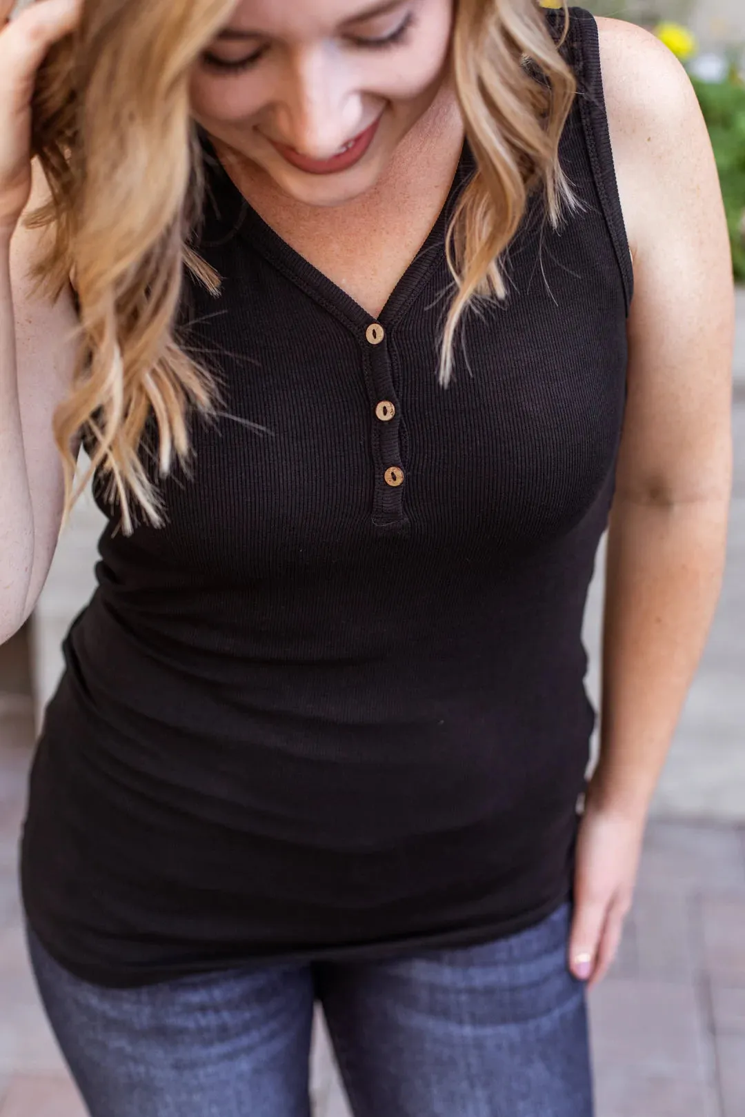 Addison Henley Tank in Black