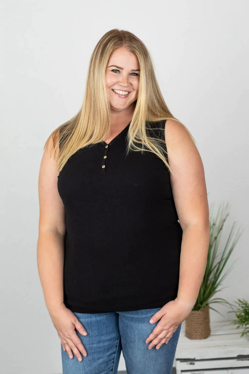 Addison Henley Tank in Black