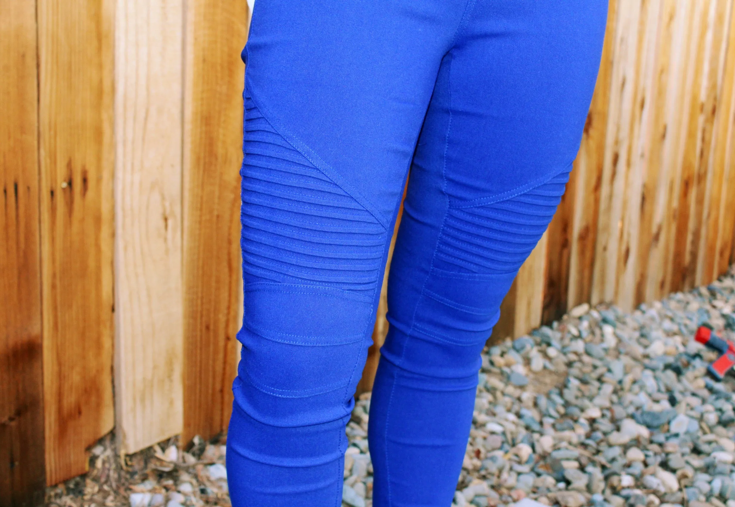 ALL EYES ON YOU MOTO LEGGINGS-COBALT BLUE