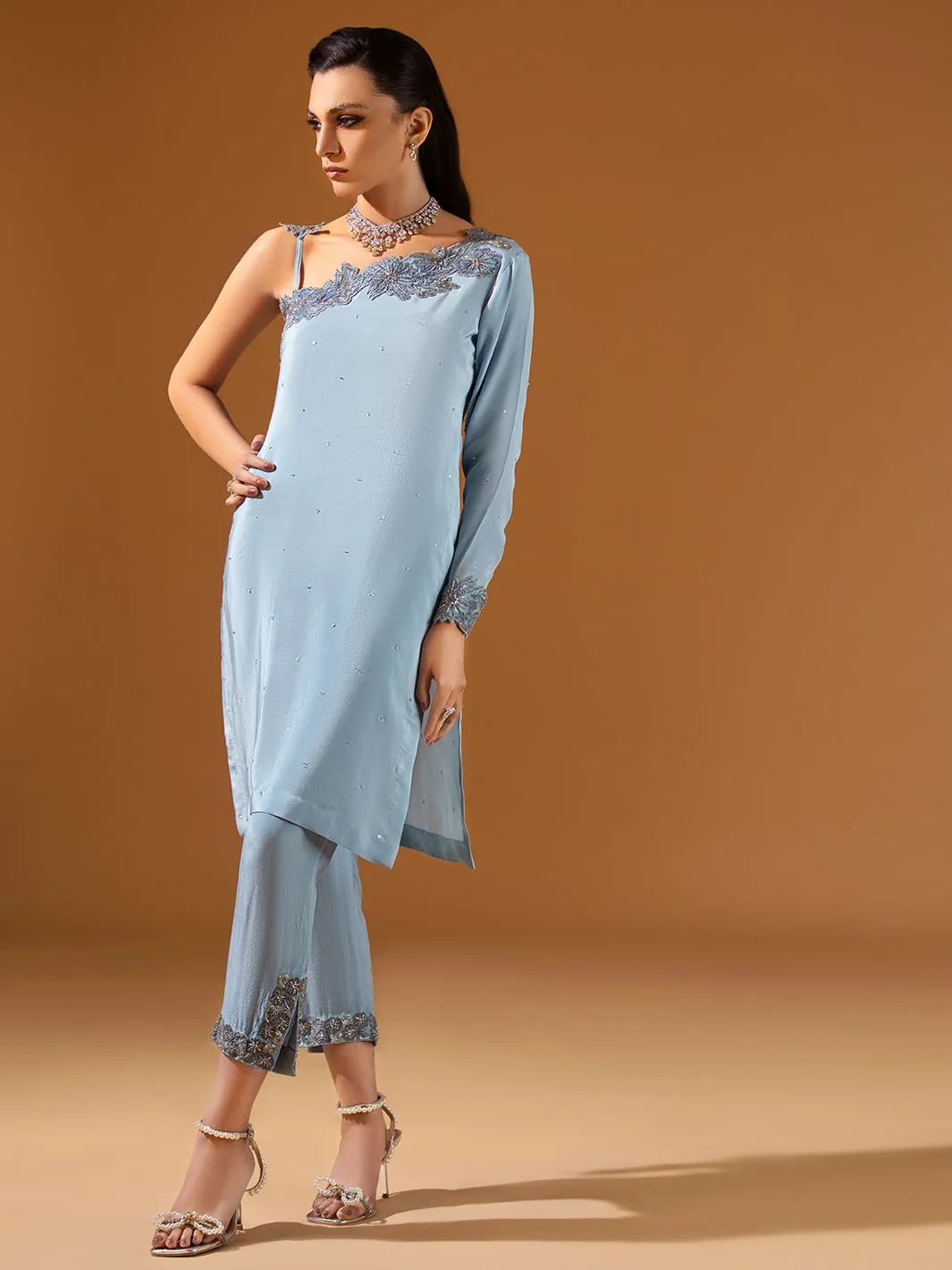 Aquaria | Mohtaram NUUR Luxury PRET Collection 2022 | Stitched Silk Suits