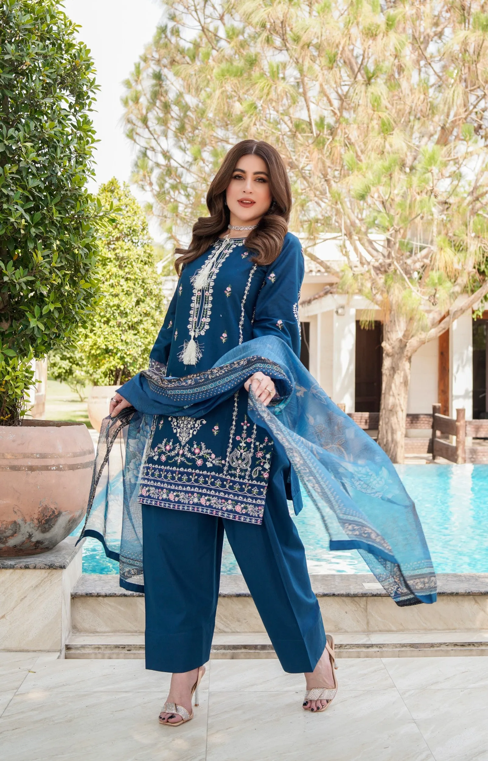 ATR-1146-Zink - Sehrish B Lux Cotton