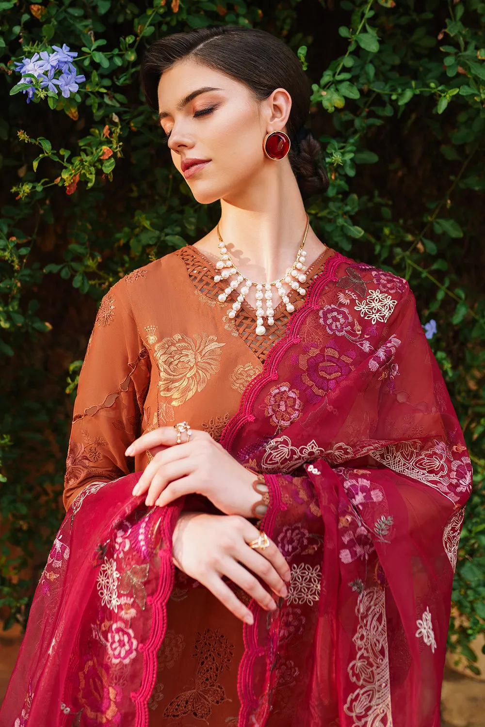 BAROQUE | BAROQUE – SWISS LAWN COLLECTION 24 | SL12-D08