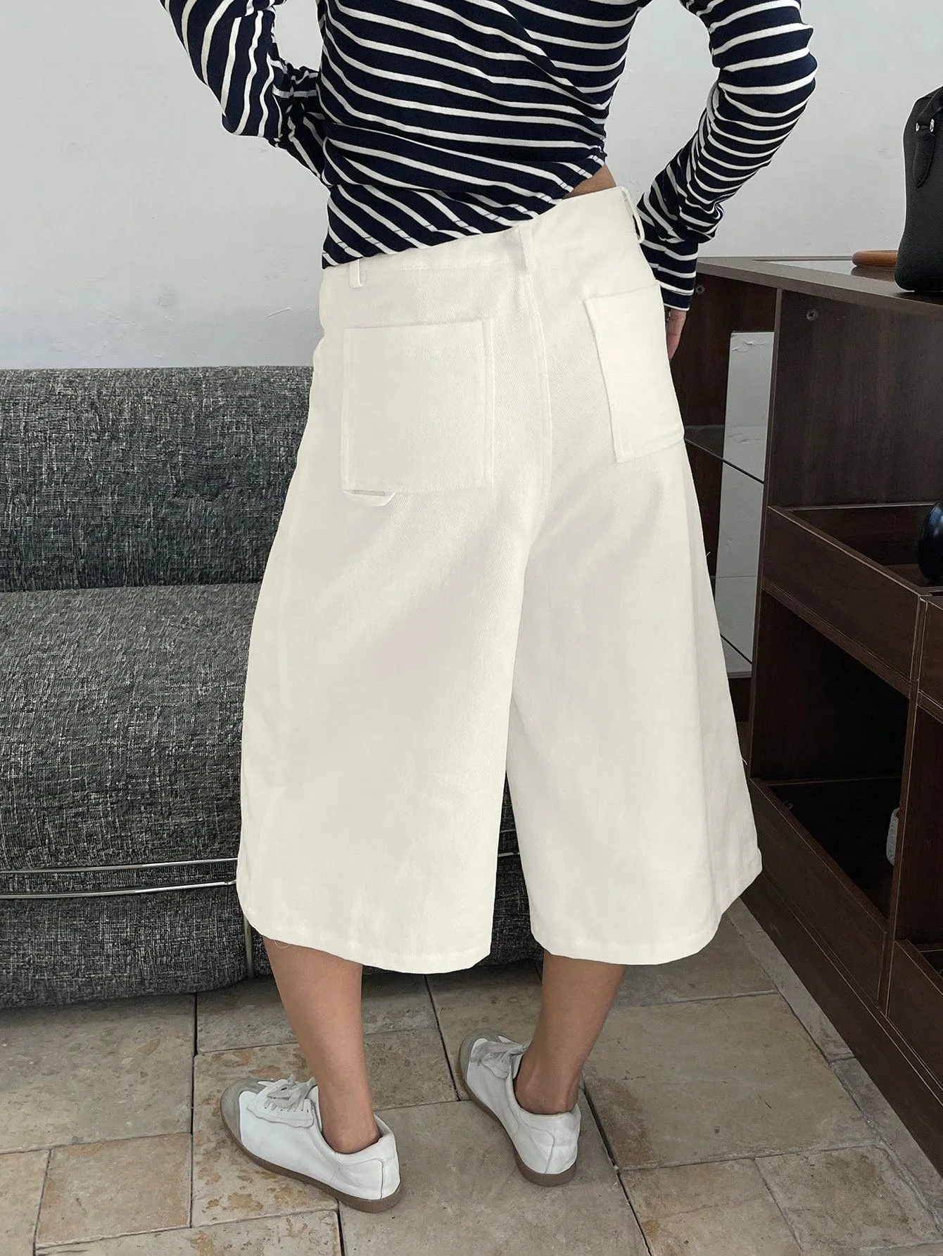 CM-BS811081 Women Casual Seoul Style Decorative 3D Pocket High Waist Bermuda Shorts - Beige