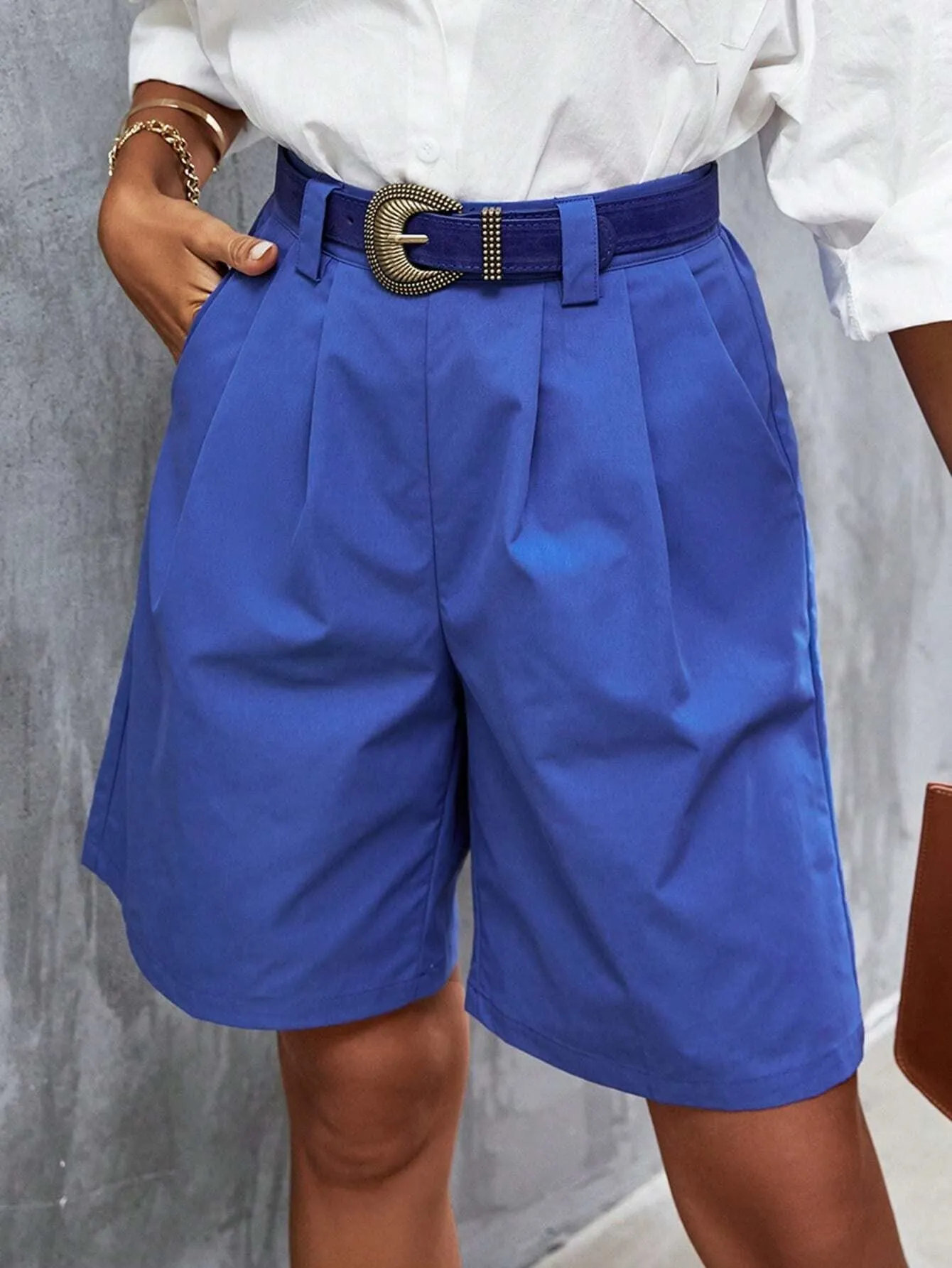 CM-BS962781 Women Casual Seoul Style Fold Pleated Slant Pocket Bermuda Shorts - Blue