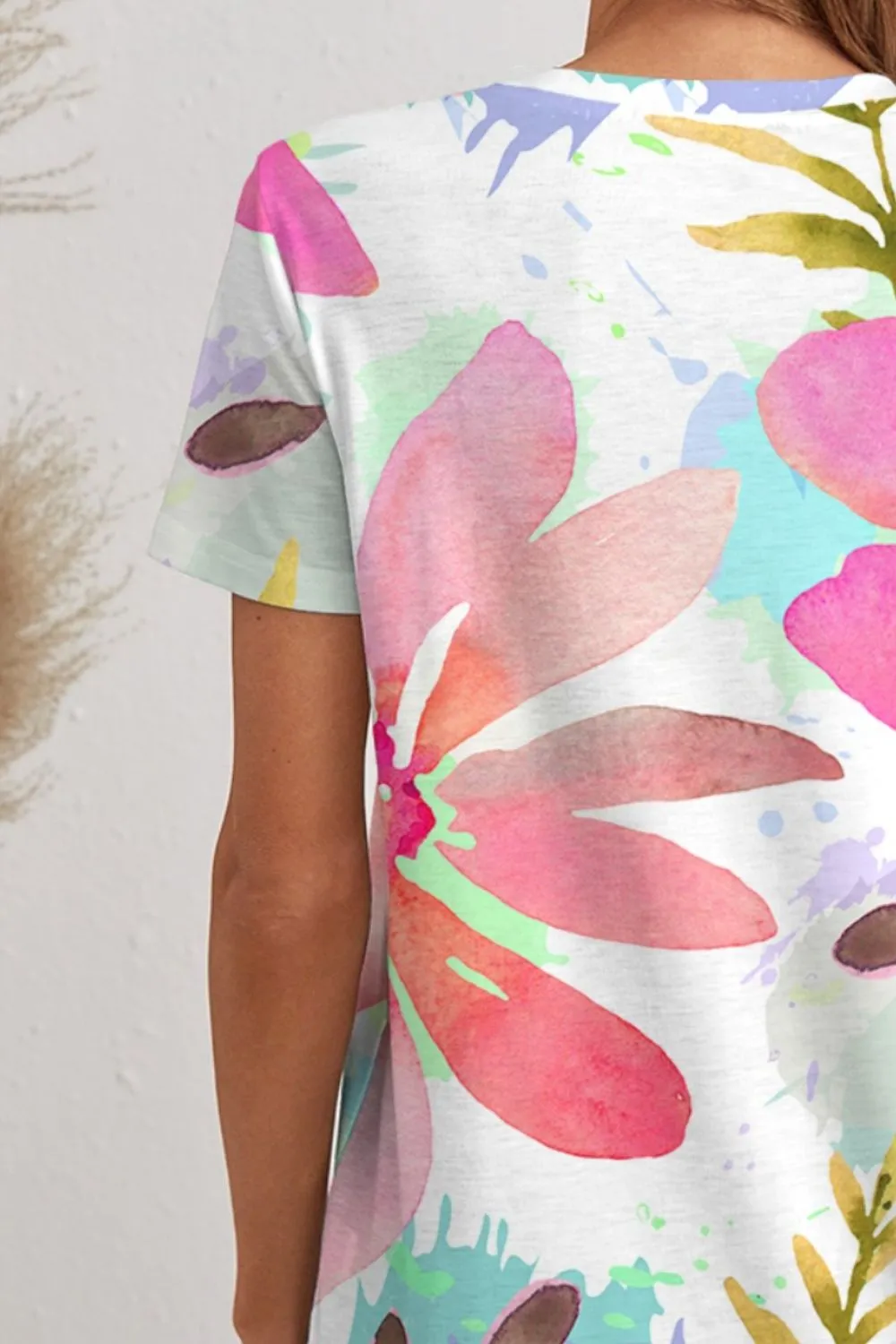 Dawnlyn Printed V-Neck Floral Short Sleeve T-Shirt - Online Exclusive