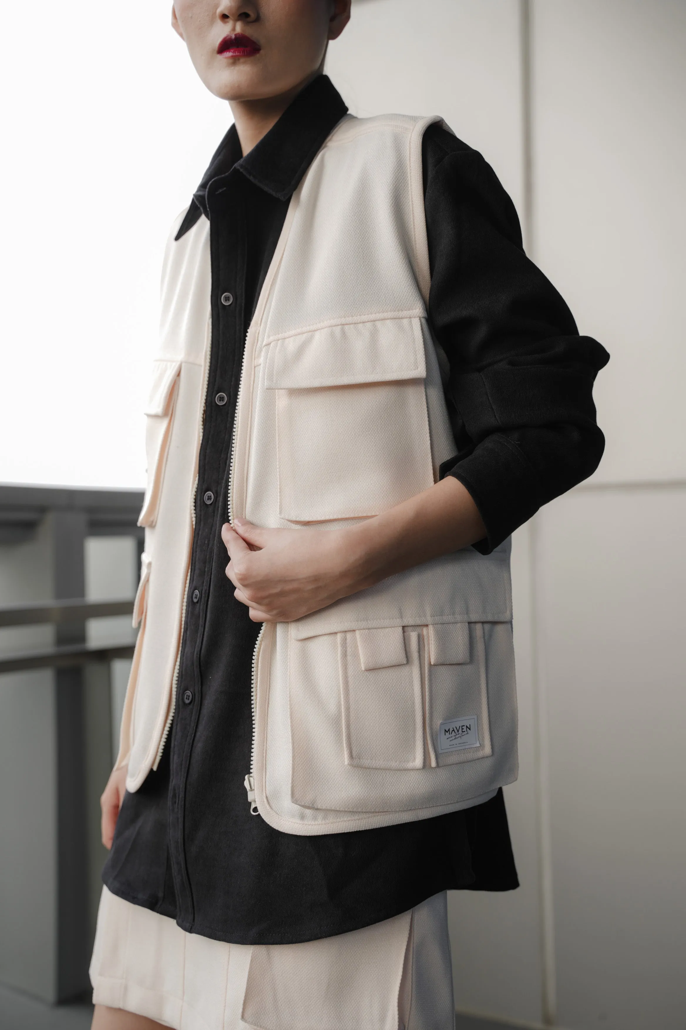DEFECT 15% - ARKET VEST IN  CANOLLI
