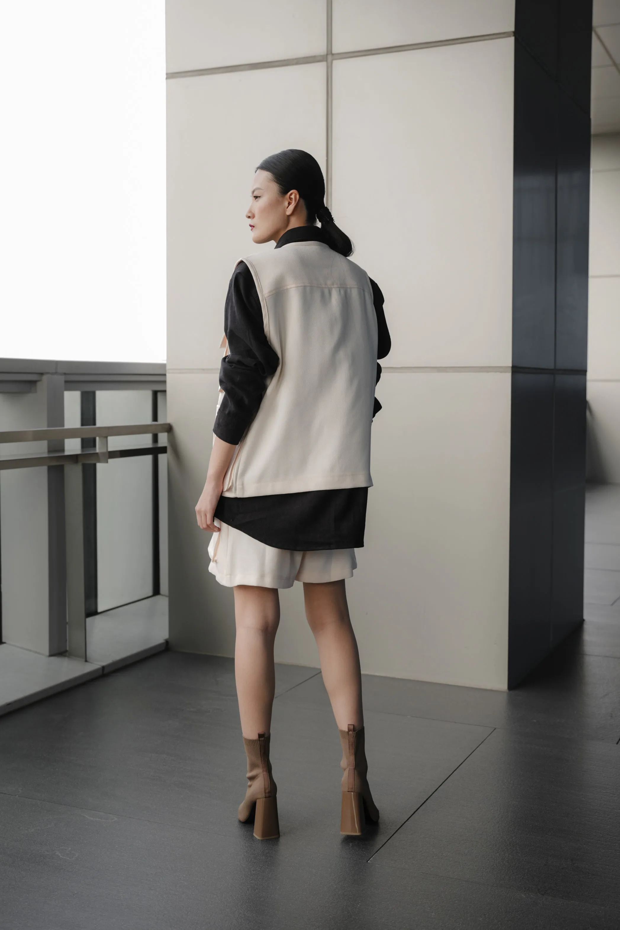 DEFECT 15% - ARKET VEST IN  CANOLLI