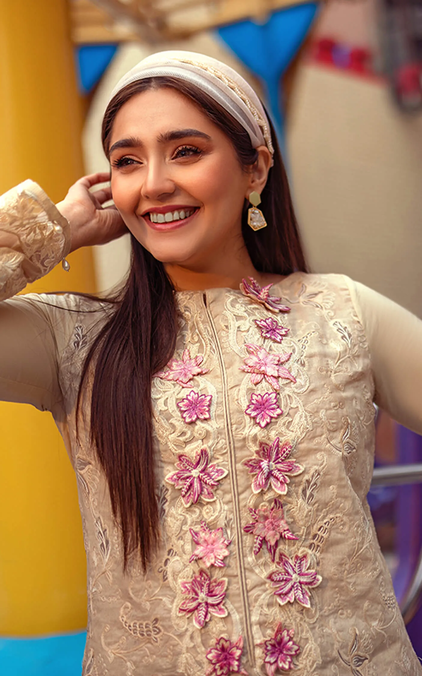 Designer Pakistani Eid Dresses in Skin Kameez Salwar