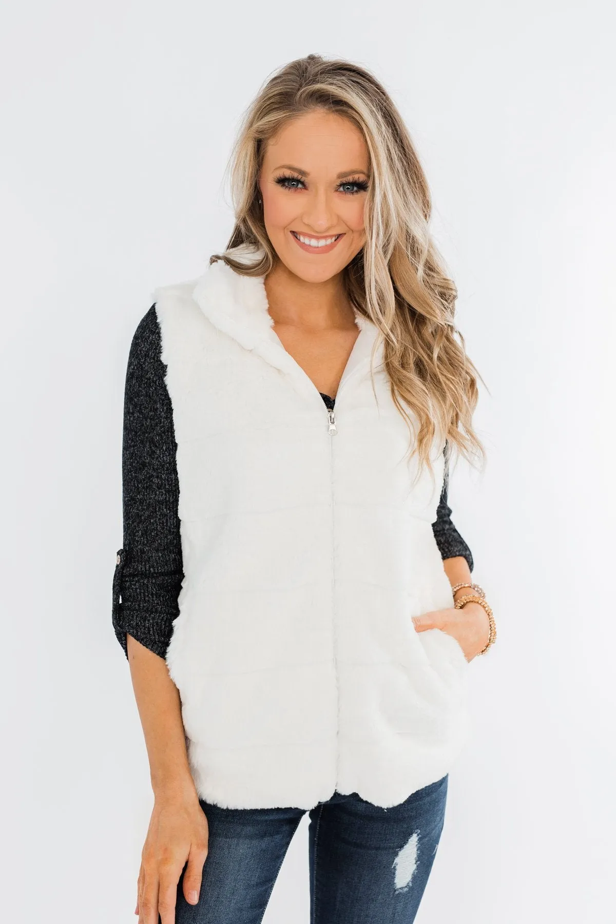 Faux Fur Zip Up Vest- Ivory