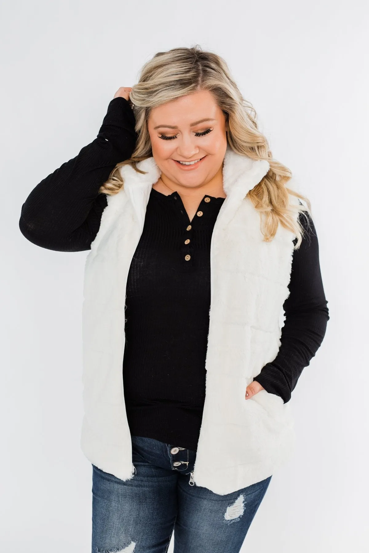 Faux Fur Zip Up Vest- Ivory