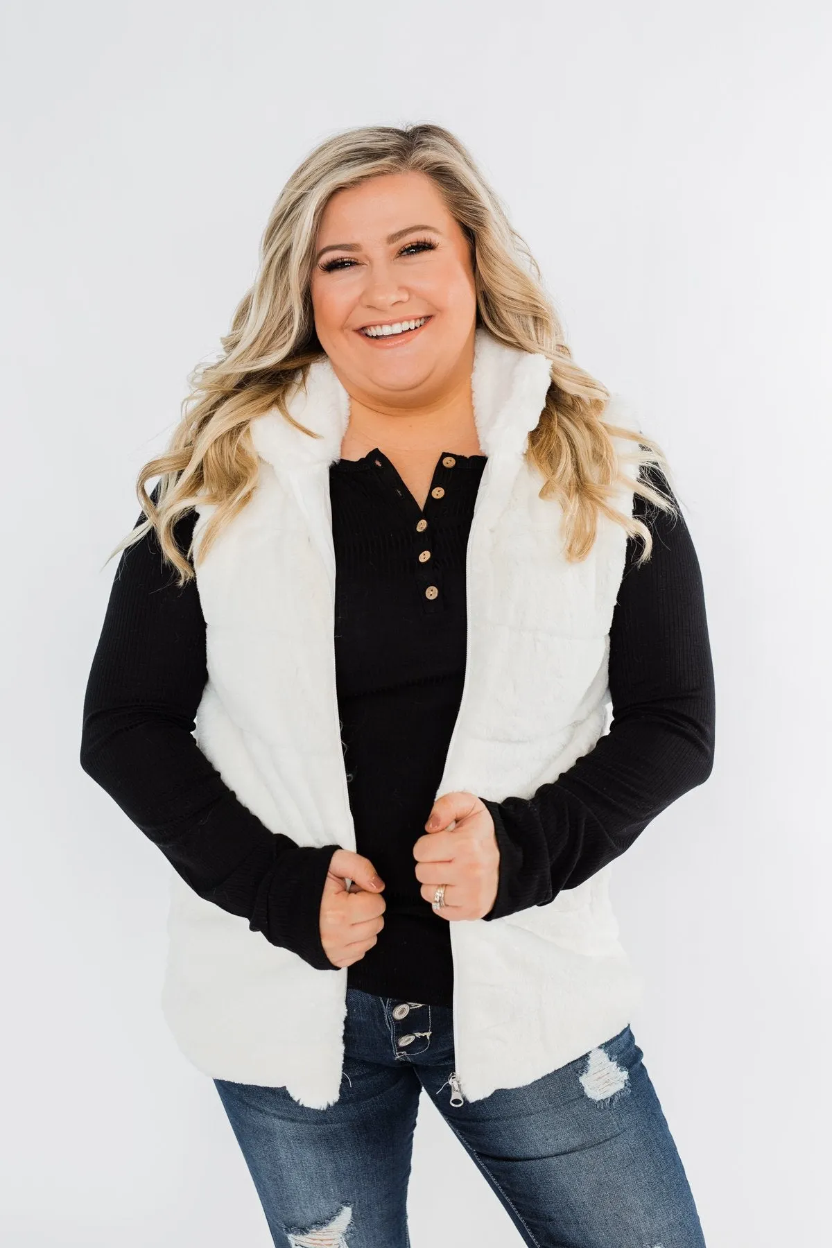 Faux Fur Zip Up Vest- Ivory
