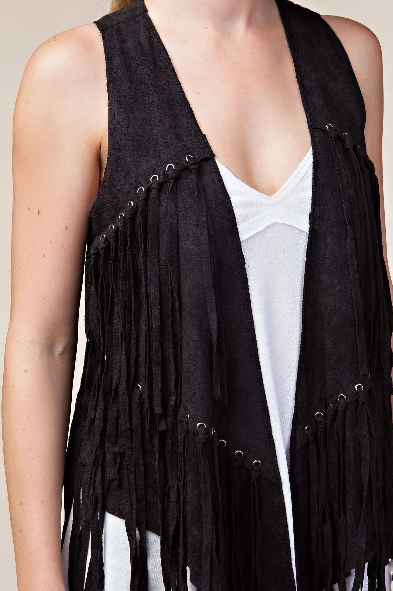 Fringe Vest with Eyelets: Camel / L