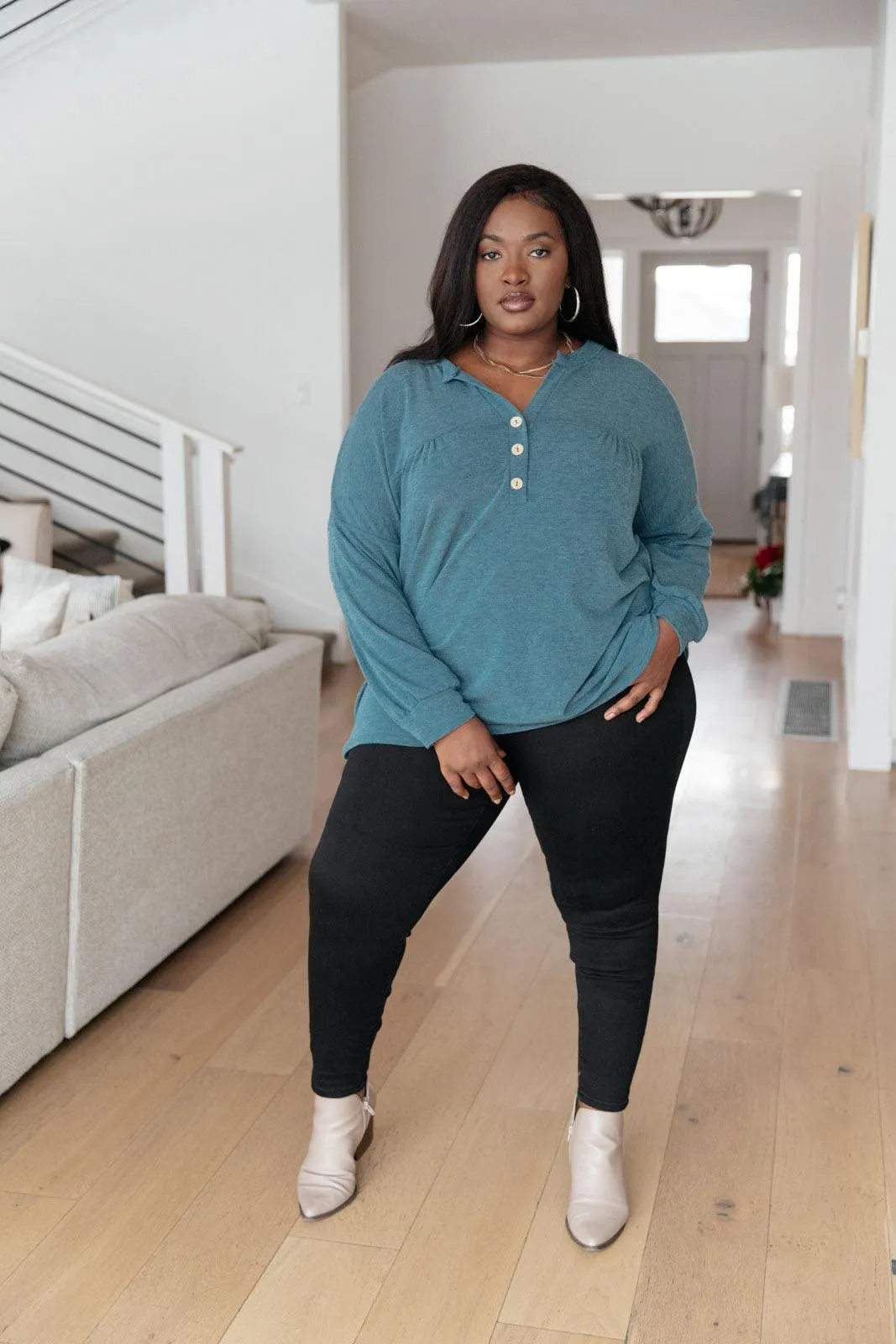 Hazel Blues® | Moon Bay Top In Blue