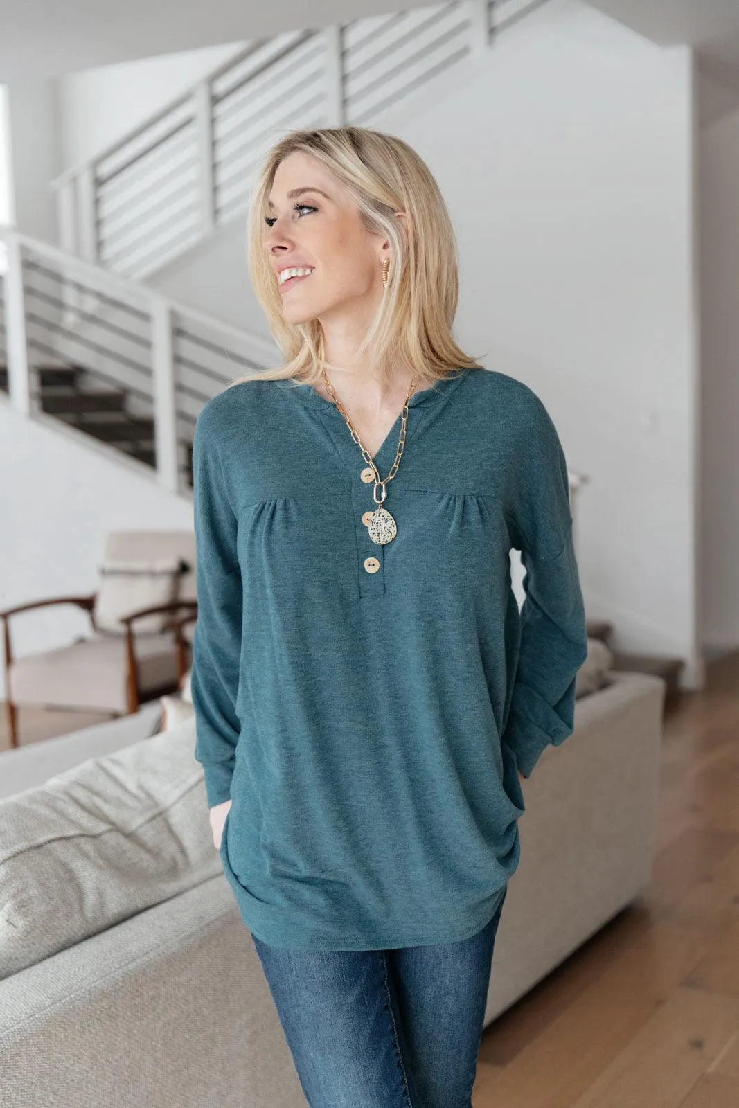Hazel Blues® | Moon Bay Top In Blue