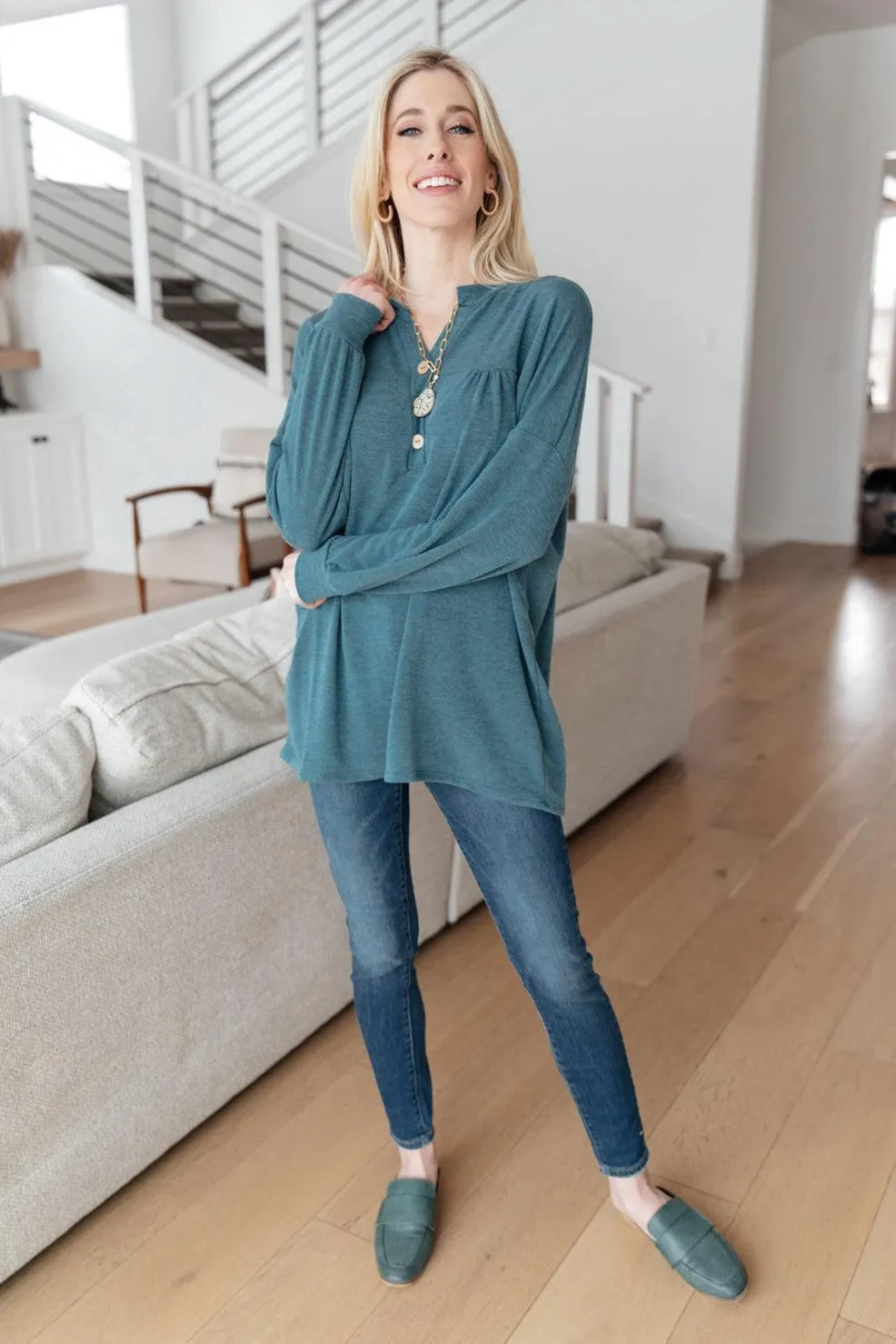 Hazel Blues® | Moon Bay Top In Blue