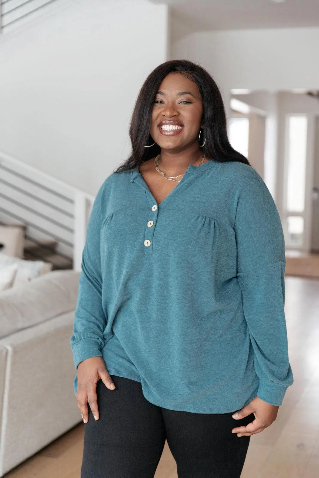 Hazel Blues® | Moon Bay Top In Blue