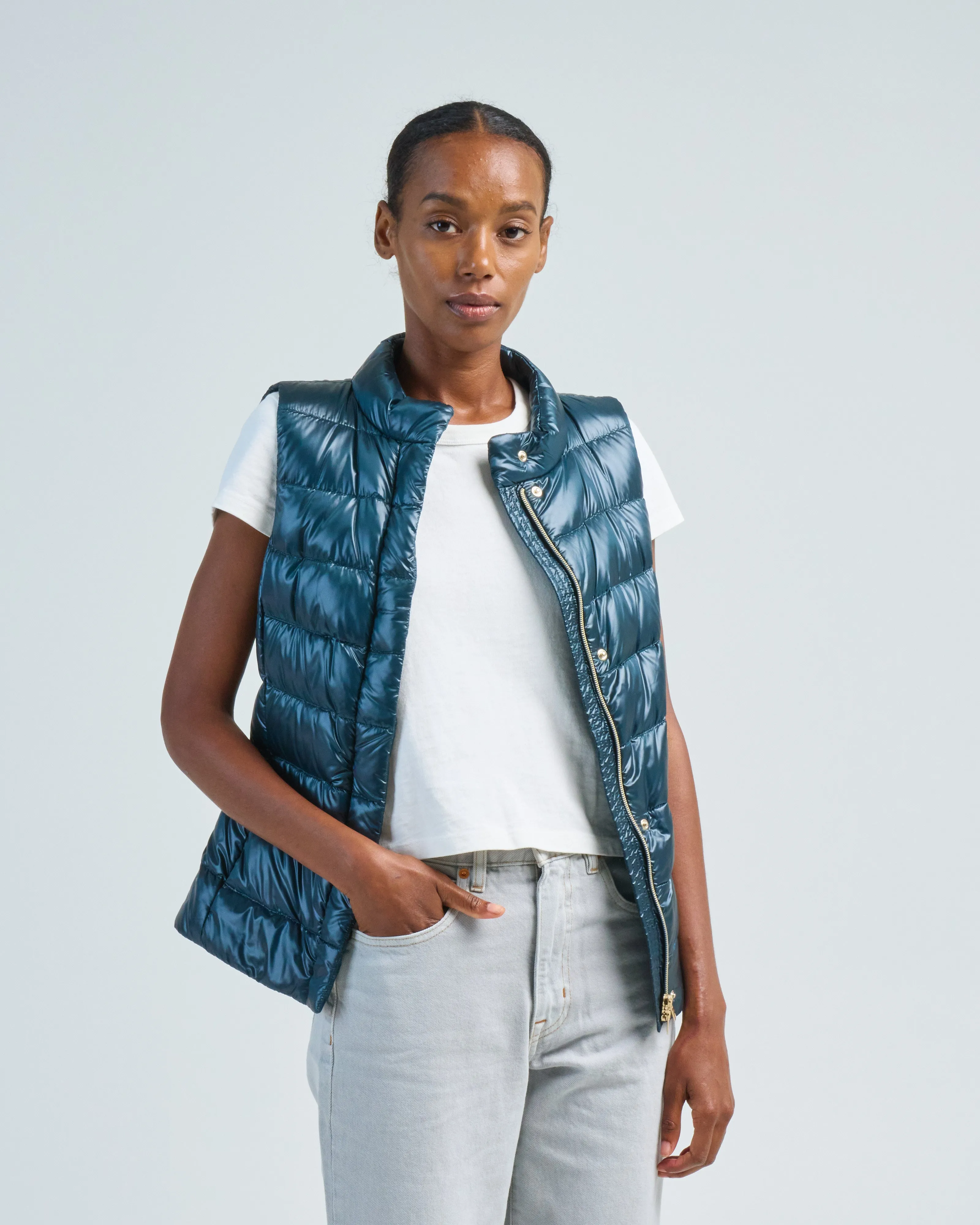 iconico giulia nylon ultralight short vest