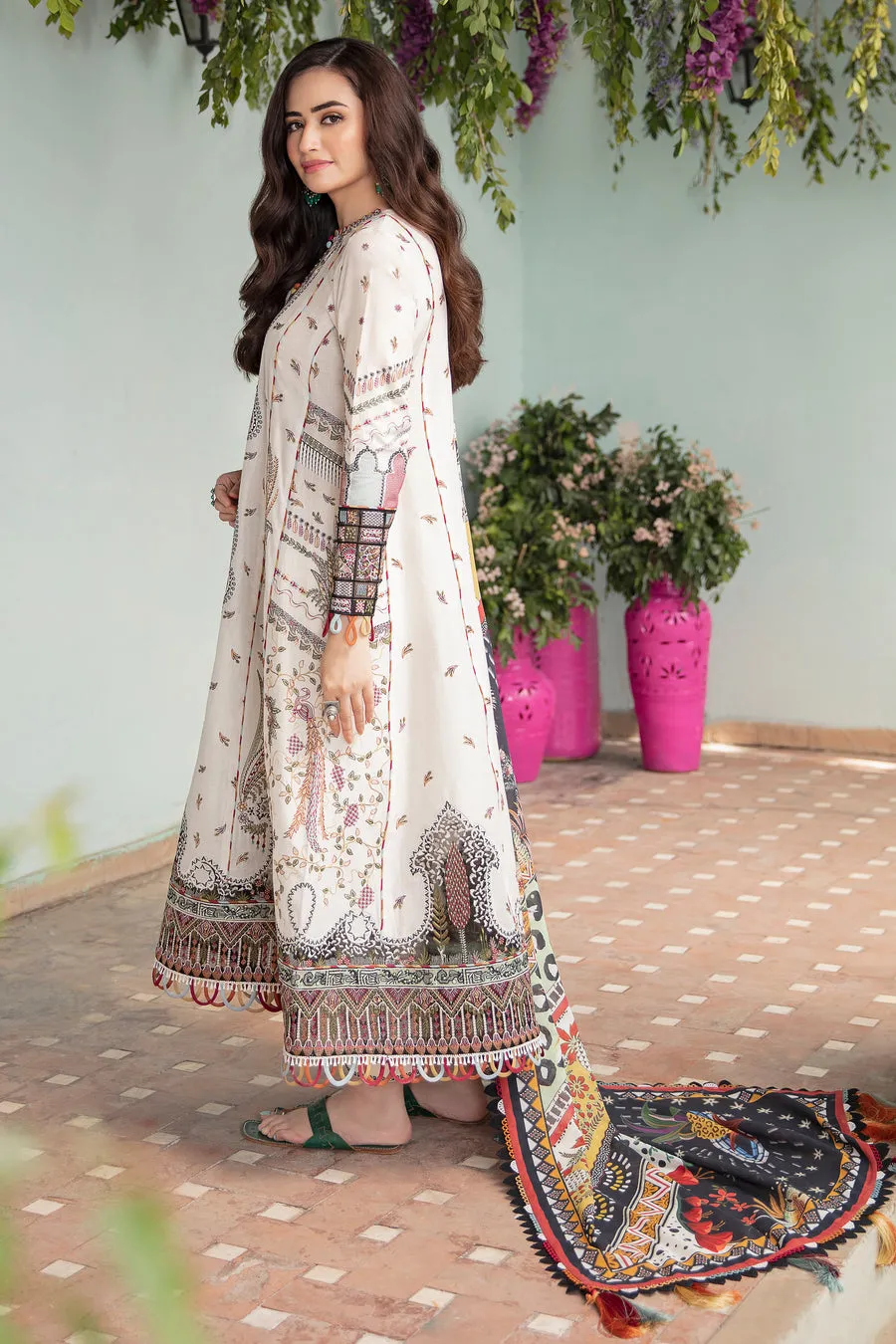 JAZMIN SHAHKAAR LAWN SS'23 | Vol 2 | UJALA