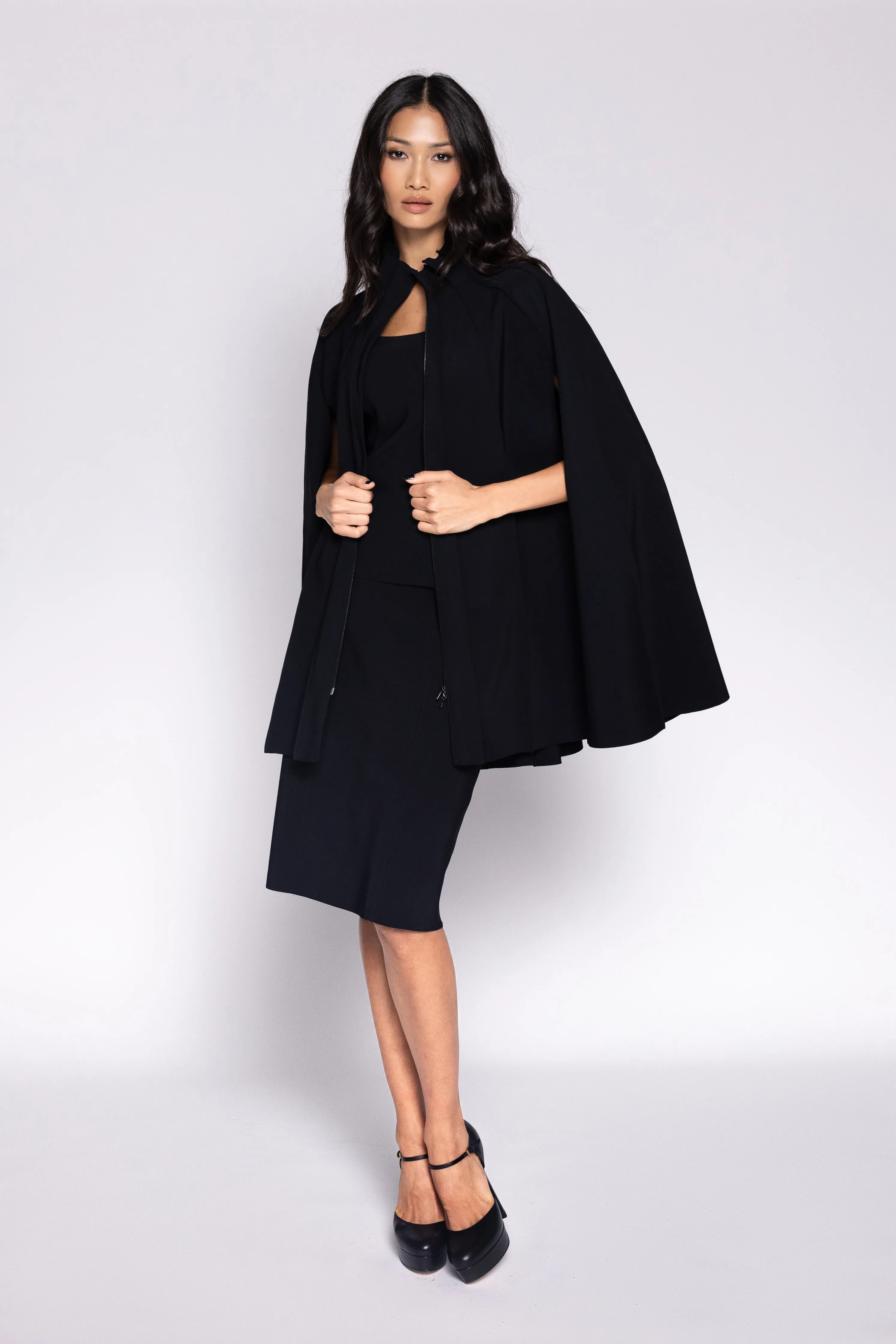 Jenisa Cape - Black