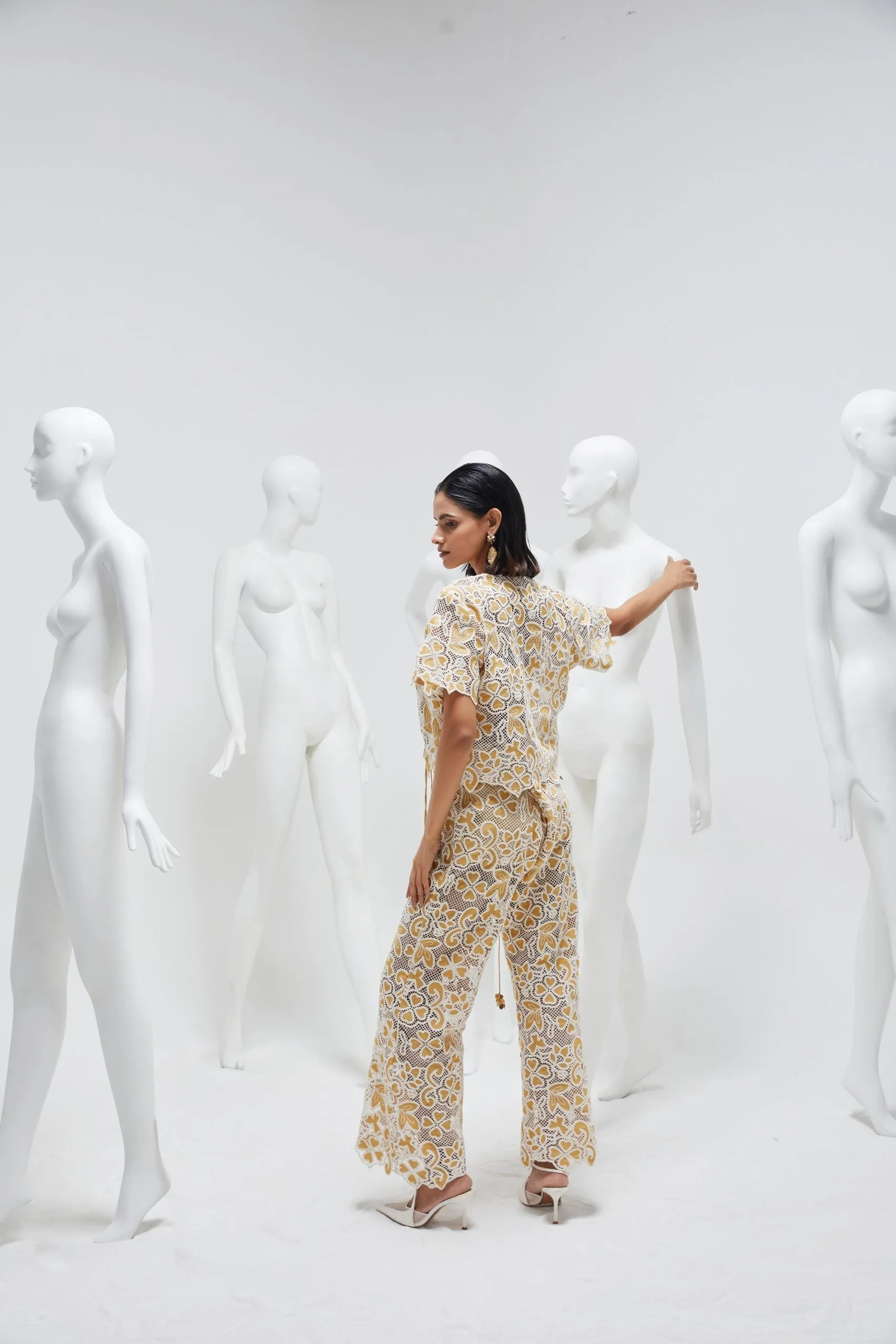 KOA CO-ORD (CROP TOP AND PANTS)
