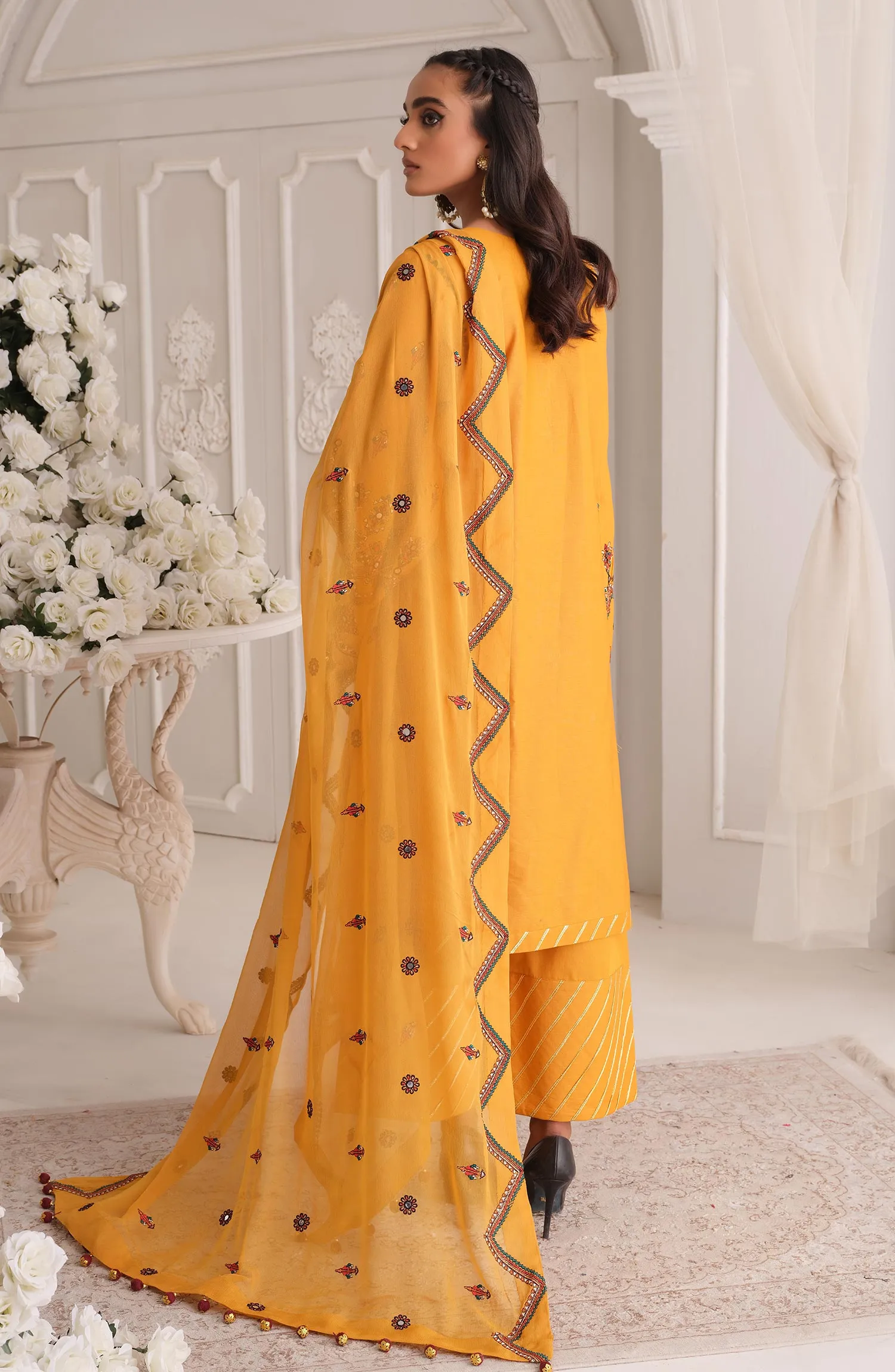 KUTCH (MLRD-013) | Maryum N Maria Chand Ki Chandni Collection 2022 | Ready To Wear Stitched Suits