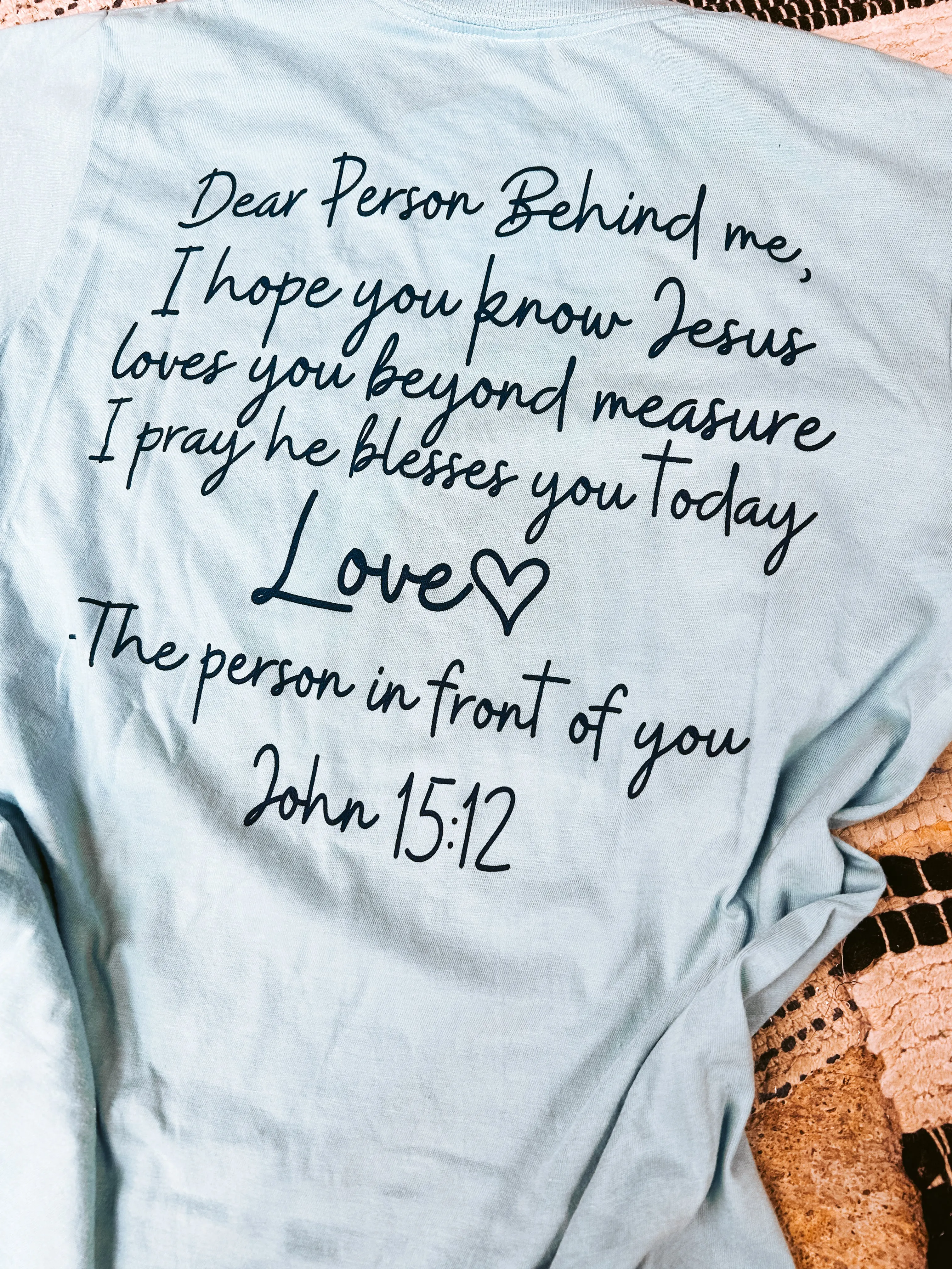 Love Like Jesus Graphic Tee