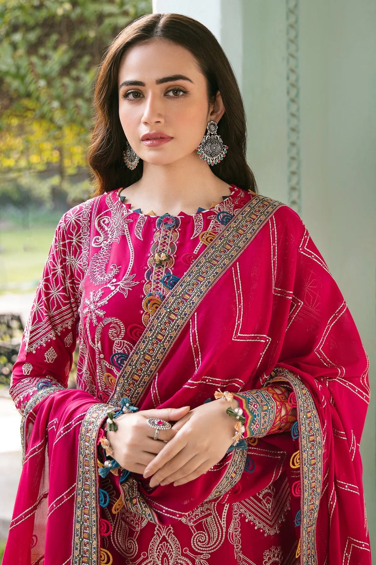 Luxury Pink Pakistani Salwar Kameez Dress in Designer Salwar Kameez Suit