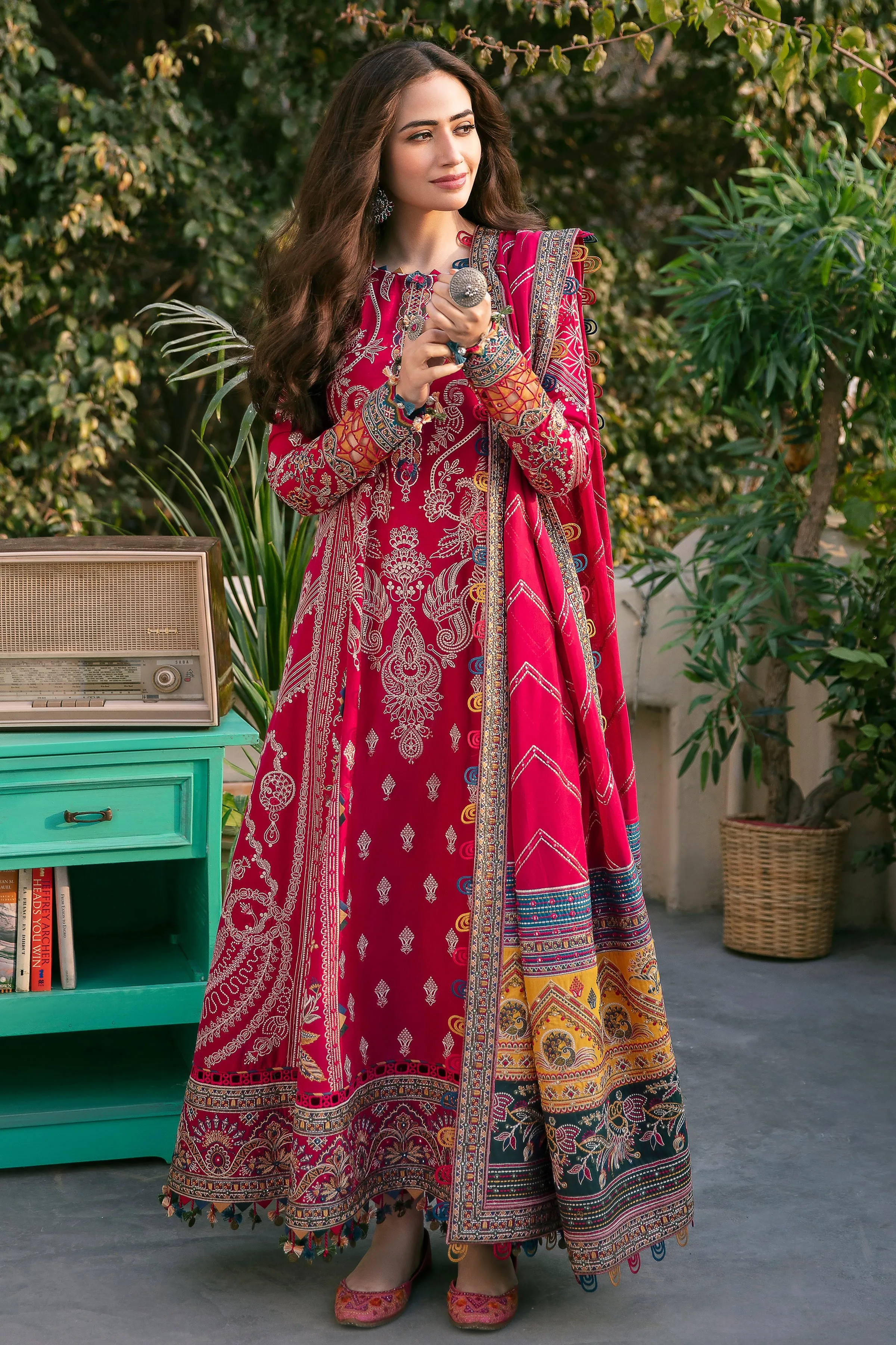 Luxury Pink Pakistani Salwar Kameez Dress in Designer Salwar Kameez Suit