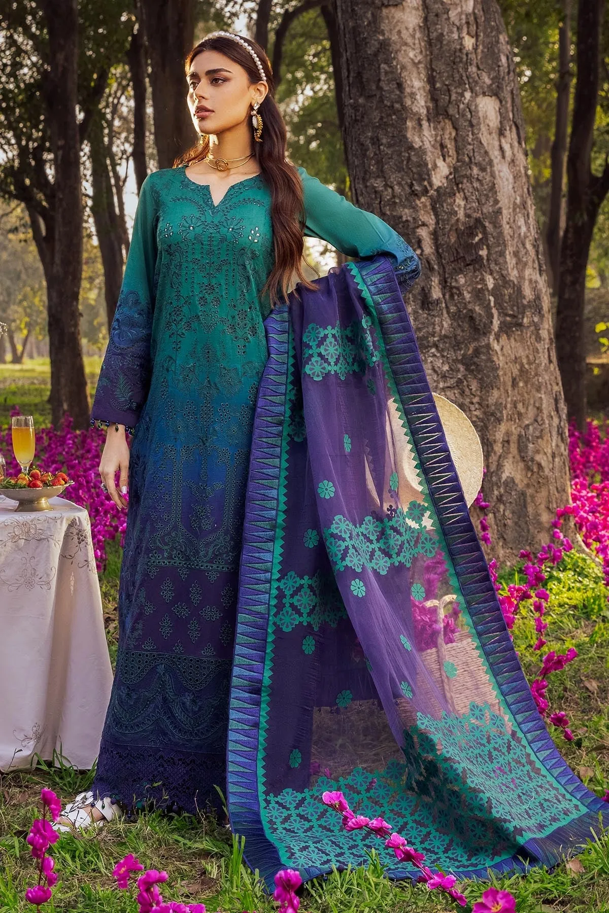 LYNA NI-31 | Nureh Blooming Summers Exclusive  Luxury Lawn Collection 2022 | Unstitched Embroidered Lawn Suits