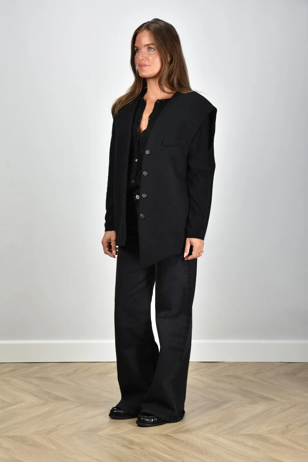 Margaux Lonnberg gilet Wallis B/OW black