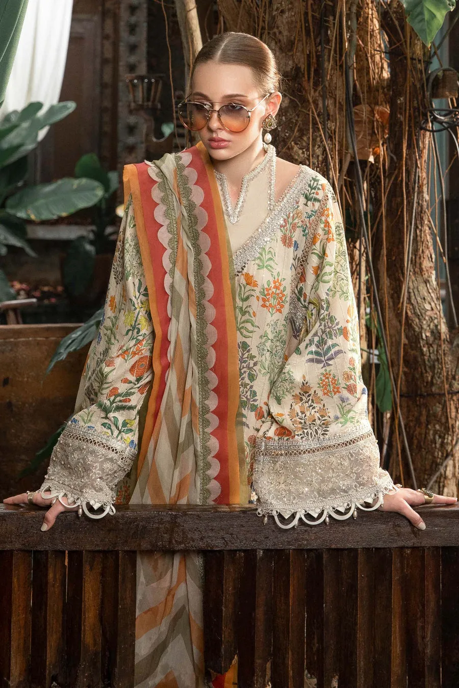 Maria.B | M.Prints Embroidered Lawn '23 | MPT-1808-A