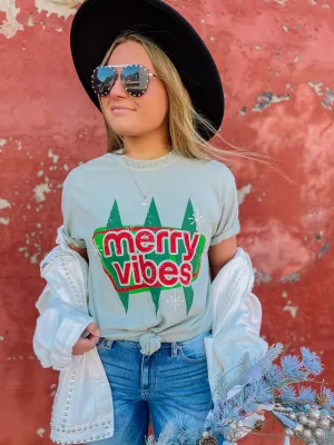 Merry Vibes Tee