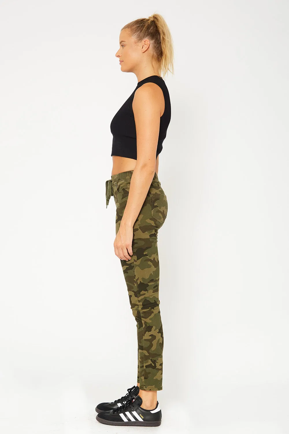 Mid-rise olive camo skinny pants