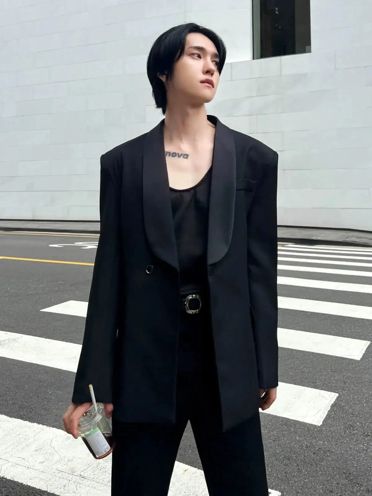 Padded Shoulder Satin Collar Blazer