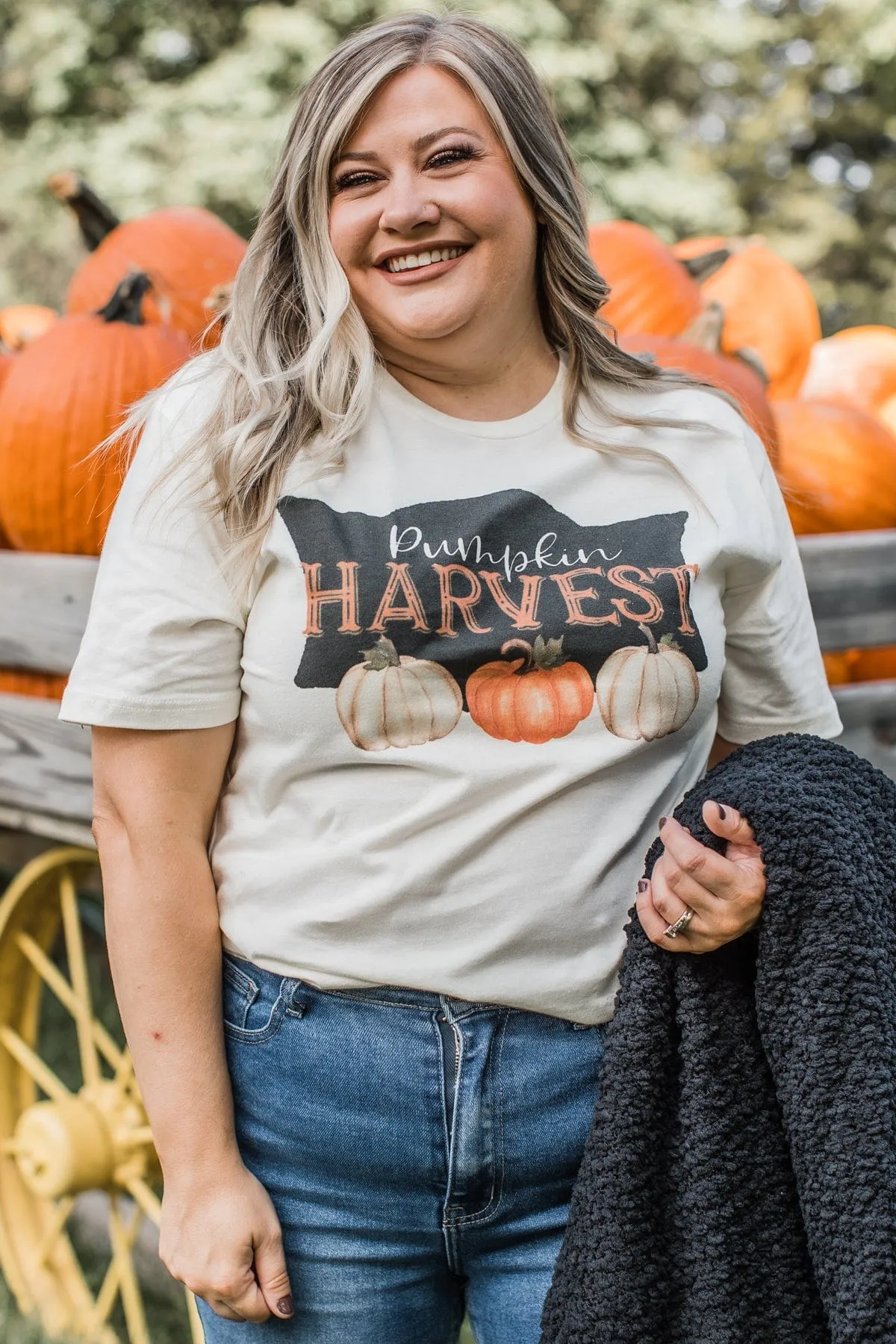 "Pumpkin Harvest" Graphic Tee- Cream