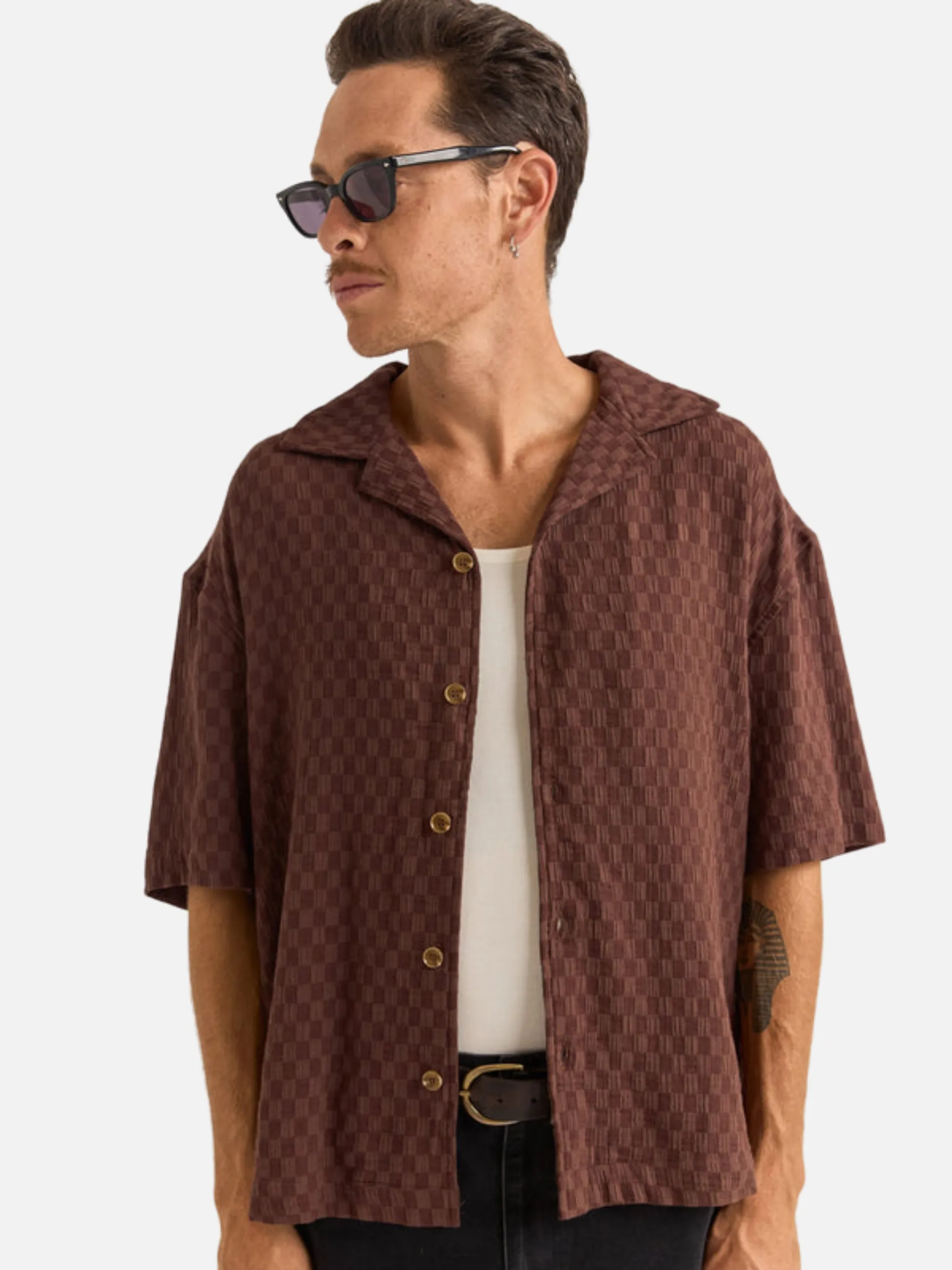 Rhythm Relaxed Textured SS Shirt - Chocolate