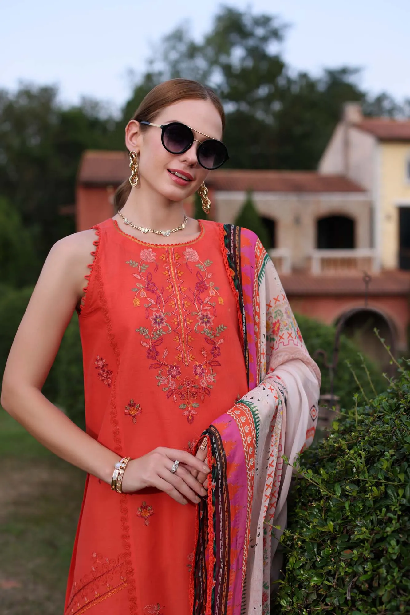 Saadia Asad Noor Eid Luxe Printkari Lawn – D3