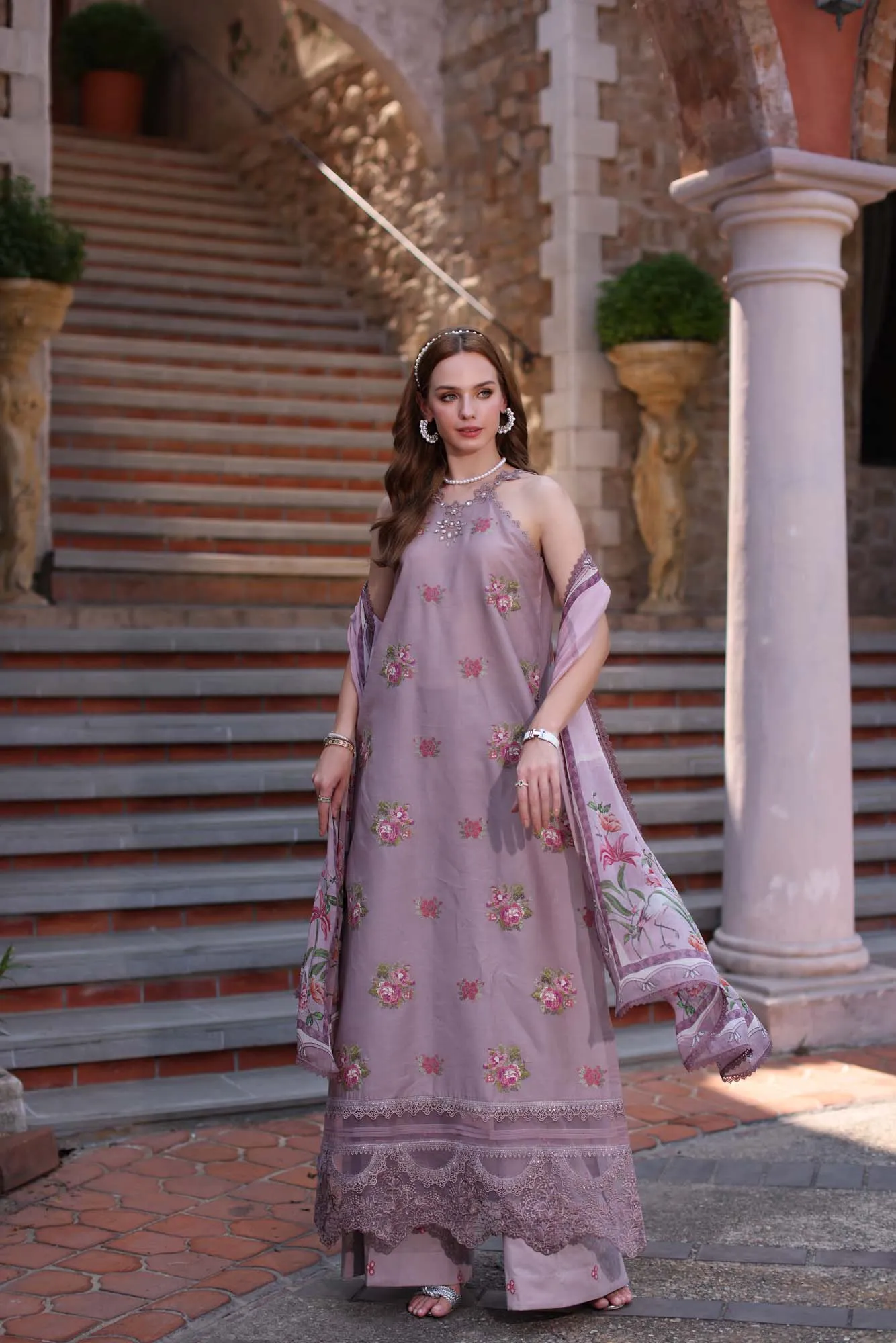 Saadia Asad Noor Eid Luxe Printkari Lawn – D4