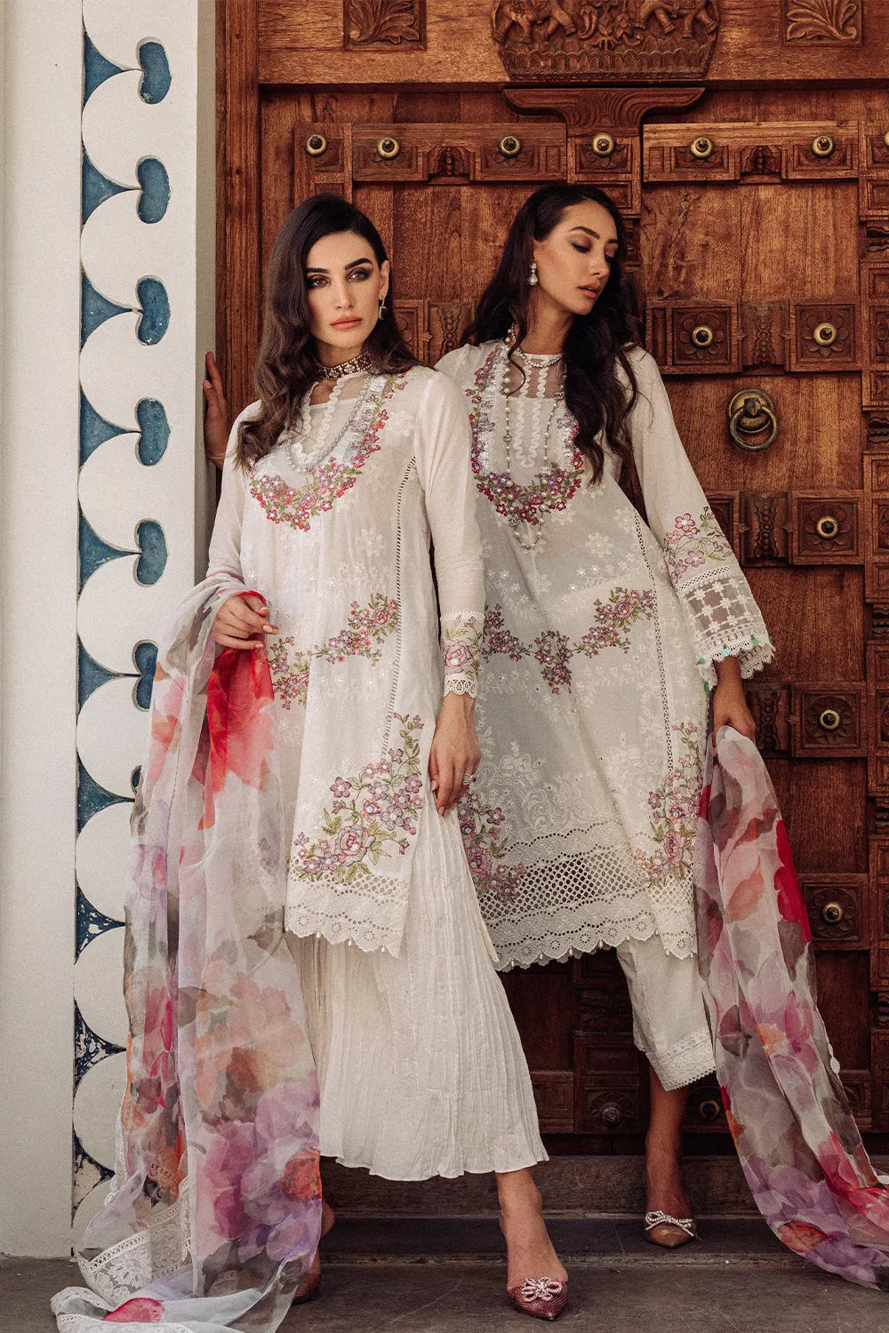 Saira Rizwan Lawn 2023  |  LILY 06