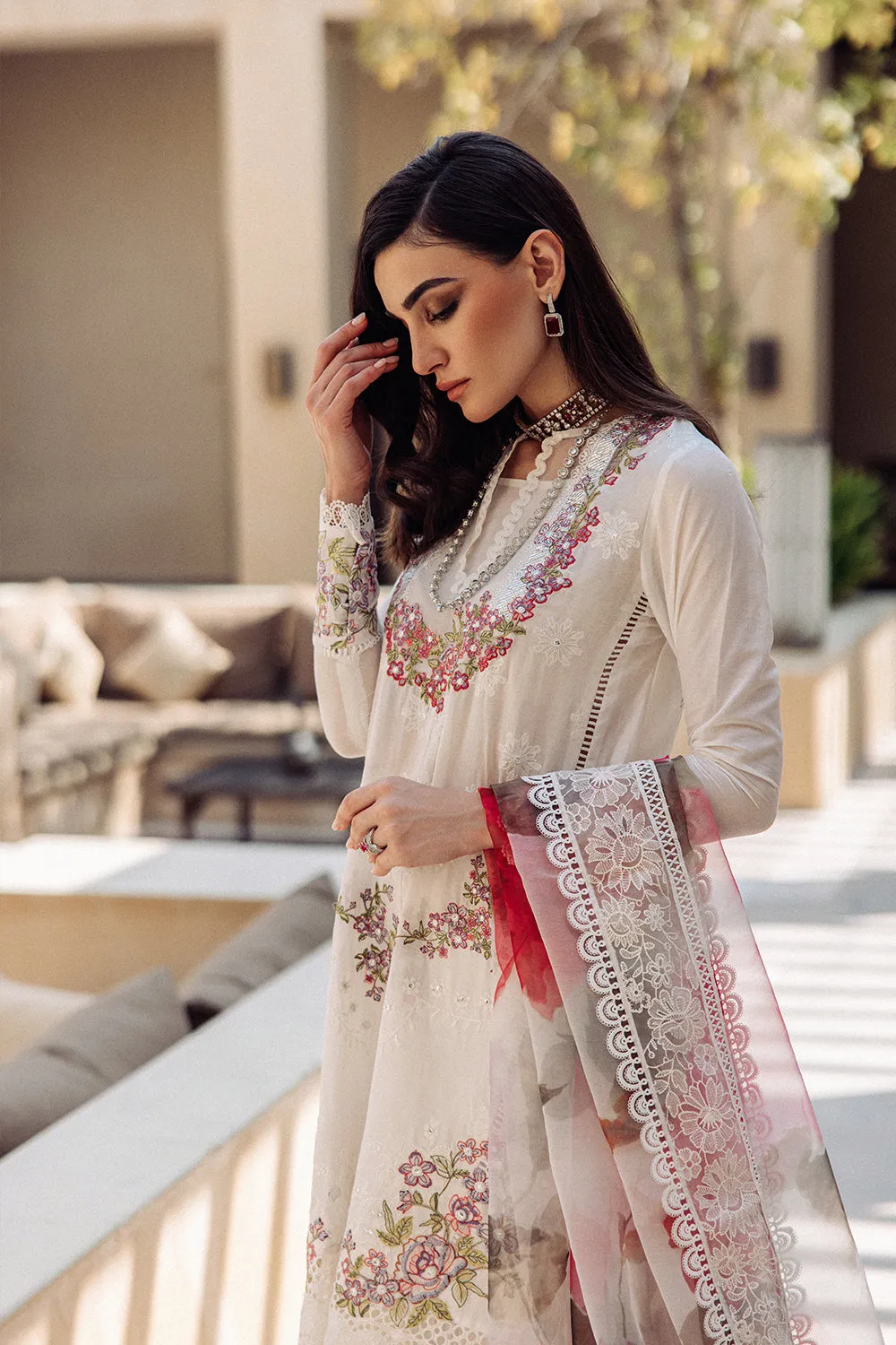 Saira Rizwan Lawn 2023  |  LILY 06