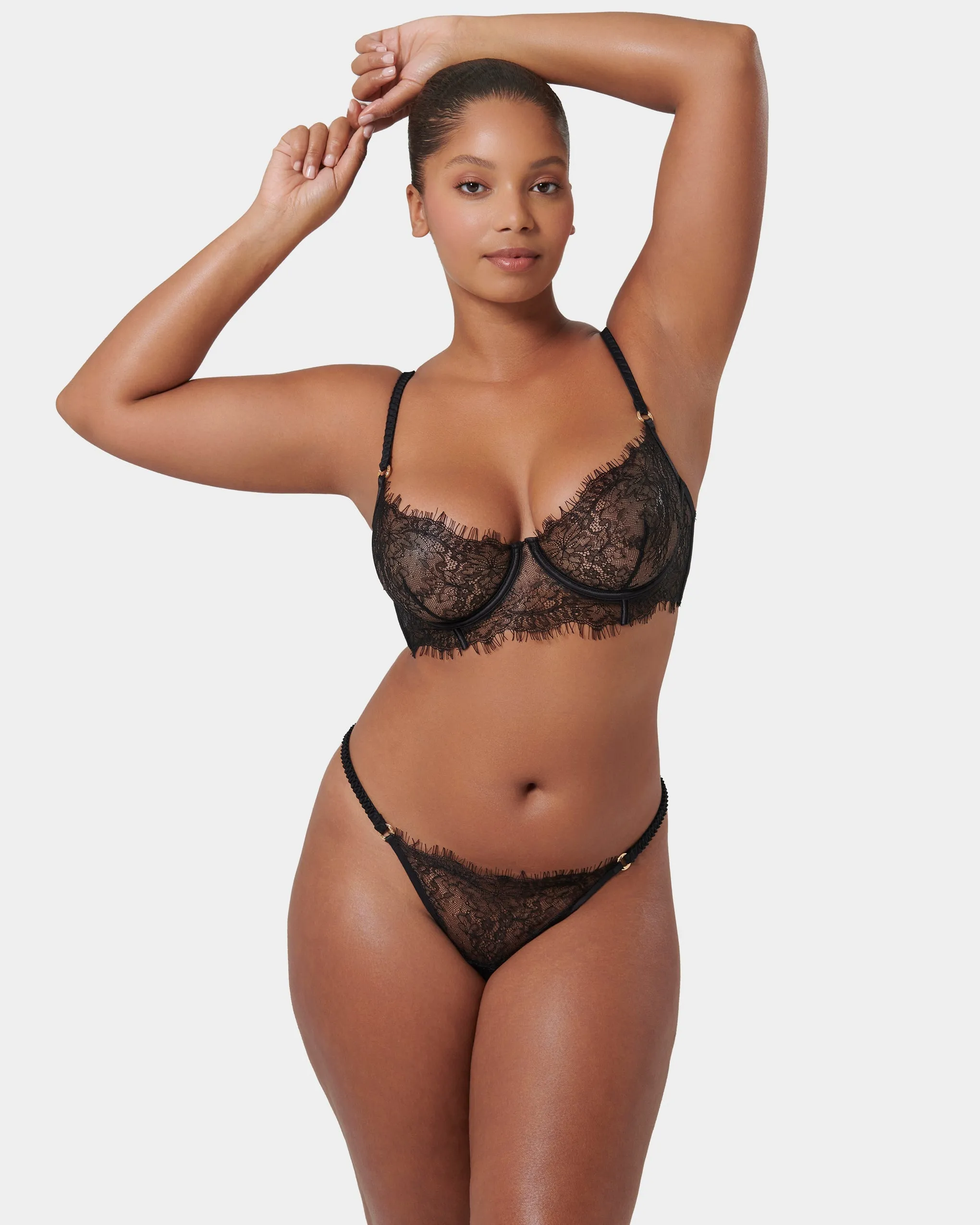 Set: Camelia Black
