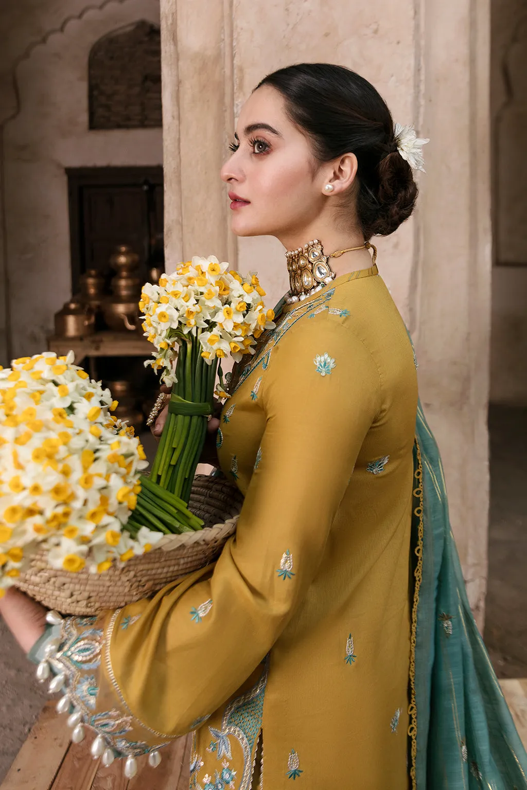Shireen | Afrozeh Shabnami Festive Lawn Collection 2022 | Unstitched Embroidered Lawn Suits