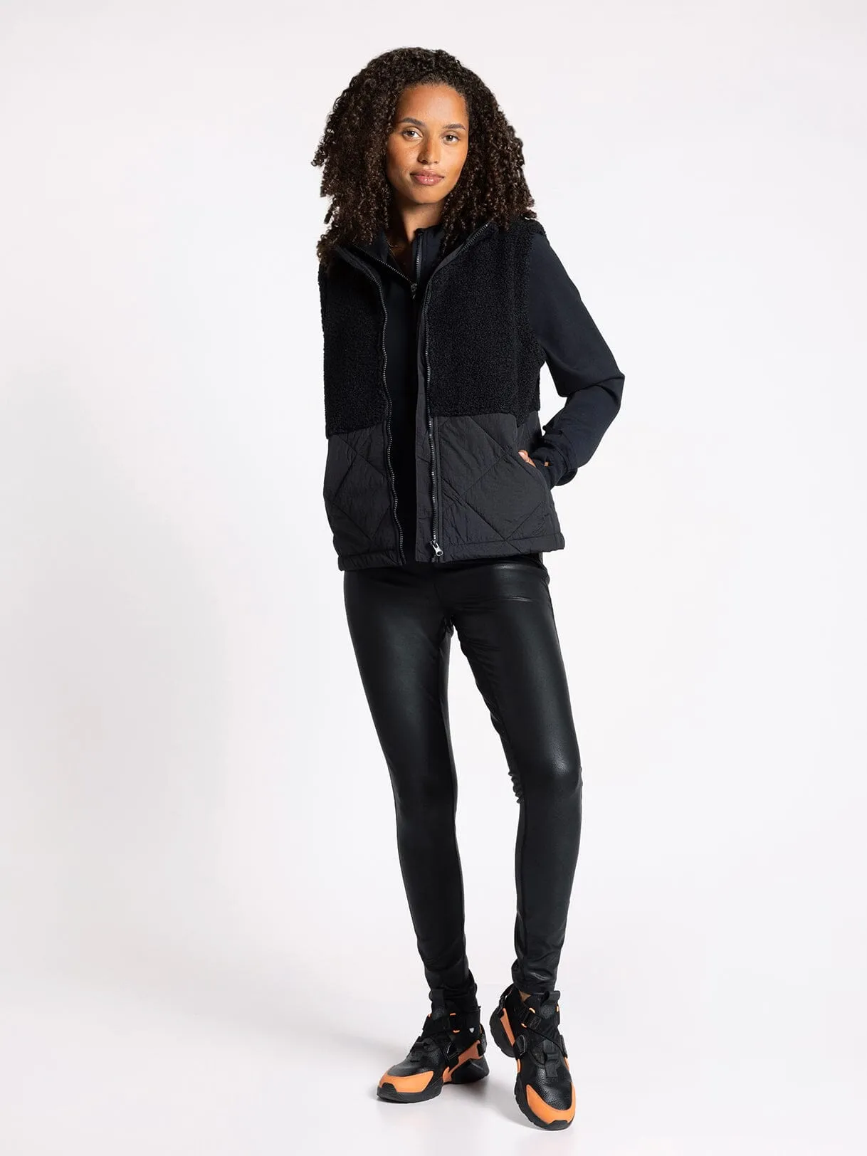 TUNDRA VEST - PREPACK 6 UNITS
