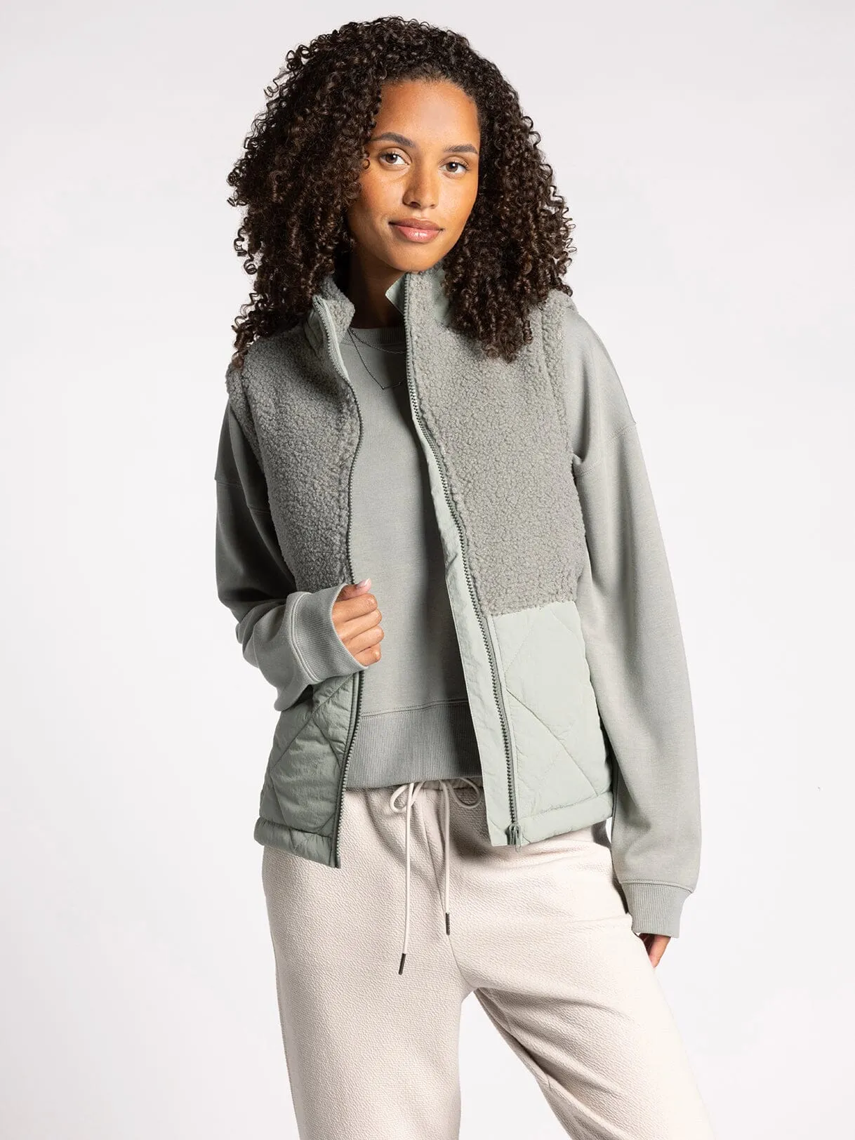 TUNDRA VEST - PREPACK 6 UNITS