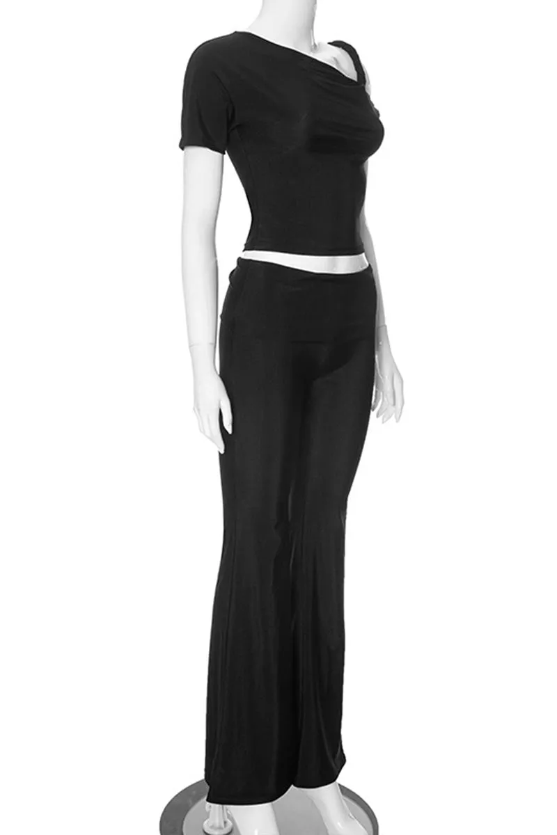 UM0536 Tee and Bootcut Pants Set