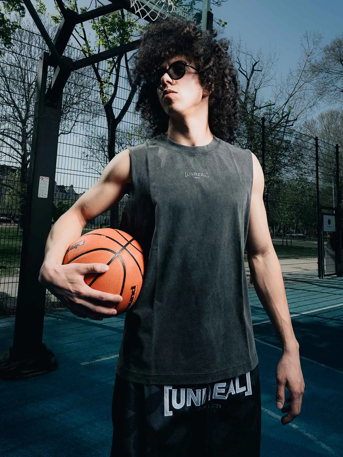 UNREAL Team Shorts Pike Black Grey